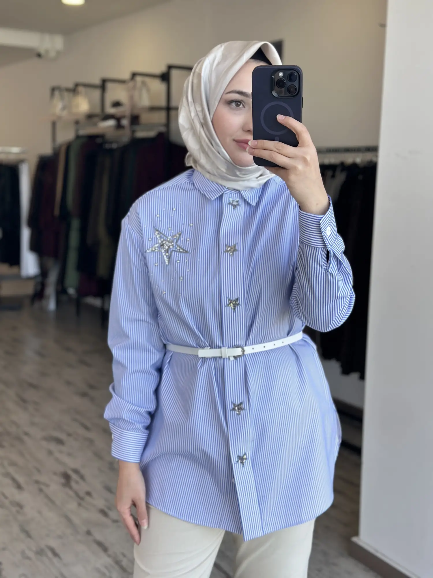 MAQ Yıldız Payet Detaylı Çizgili Gömlek