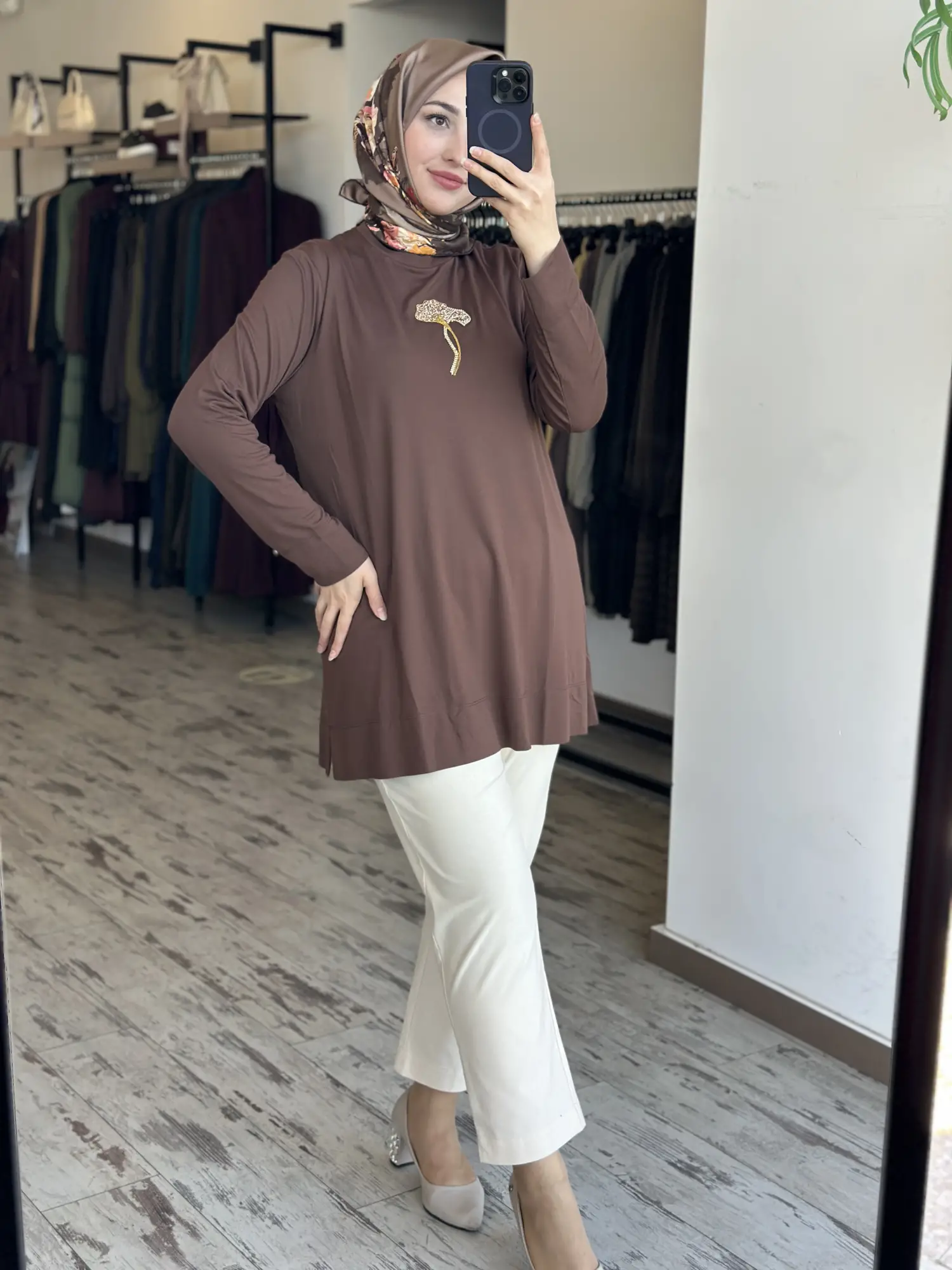 Qupra Önü Taş Detaylı Uzun Kollu Modal Penye Tunik WAD1411