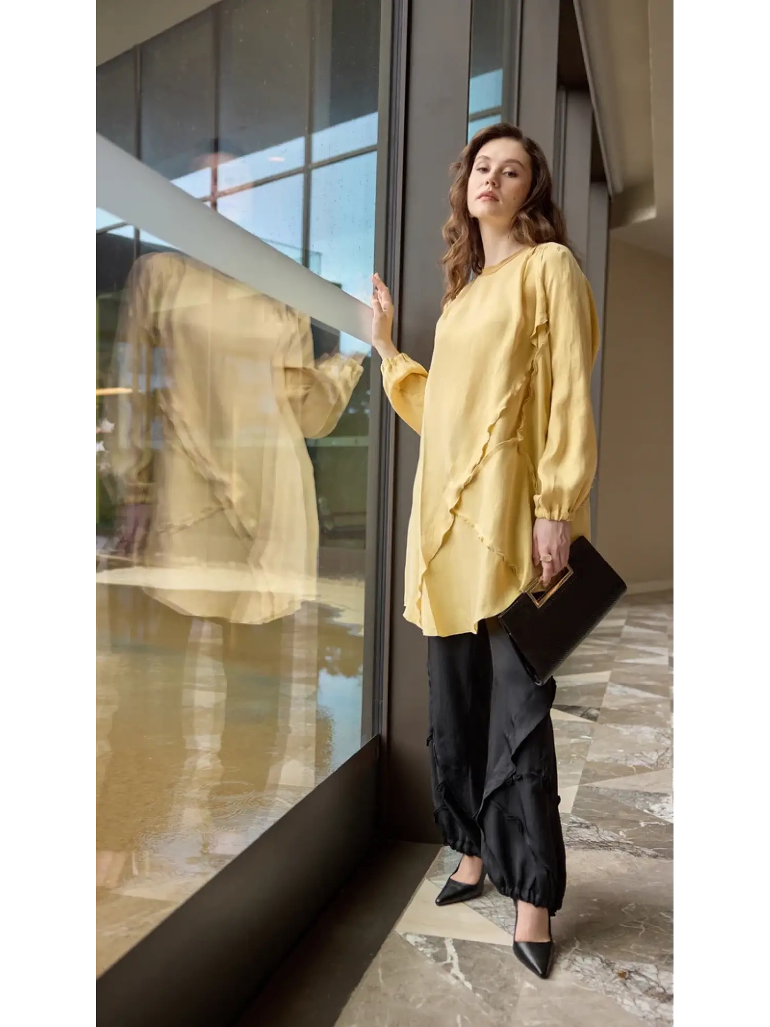 Misswhence Paçası Parça ve Büzdürme Detaylı Rahat Chanel Keten Pantolon 39117K