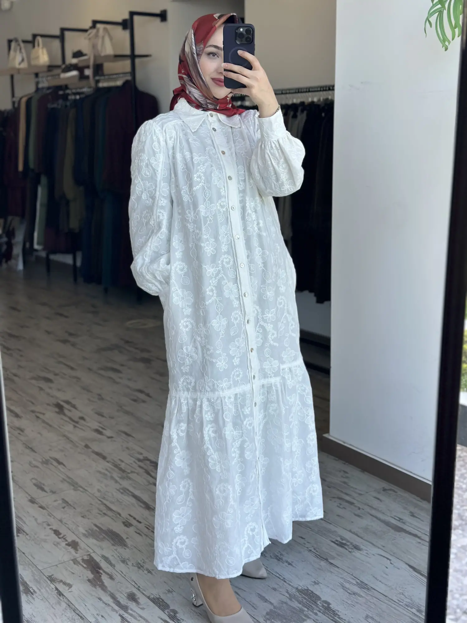 Clande Rahat Kesim Brod Gömlek Elbise