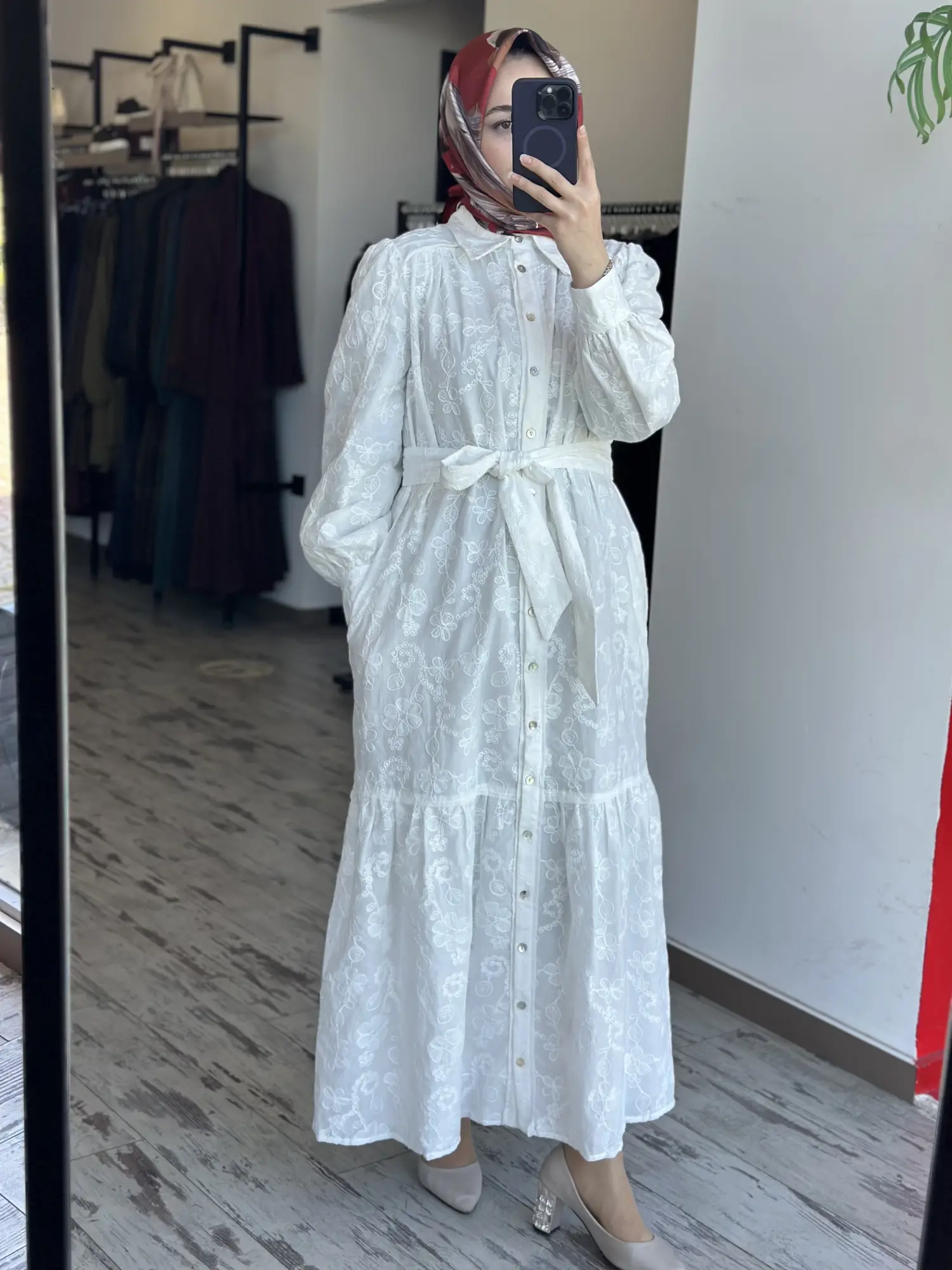 Clande Rahat Kesim Brod Gömlek Elbise