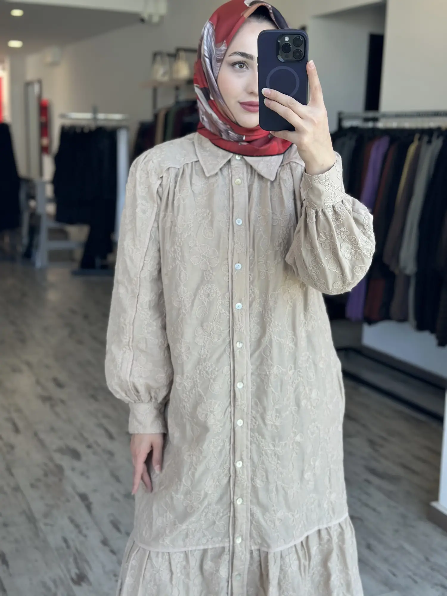 Clande Rahat Kesim Brod Gömlek Elbise