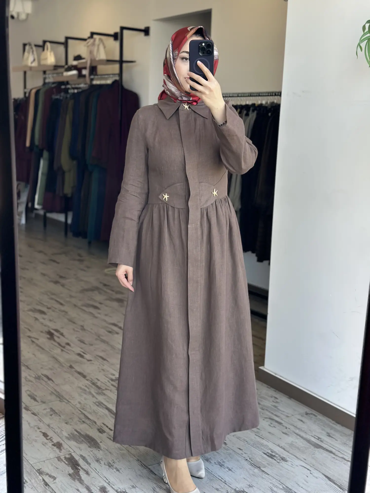 Clande Gold Yıldız Düğmeli Keten Gömlek Elbise