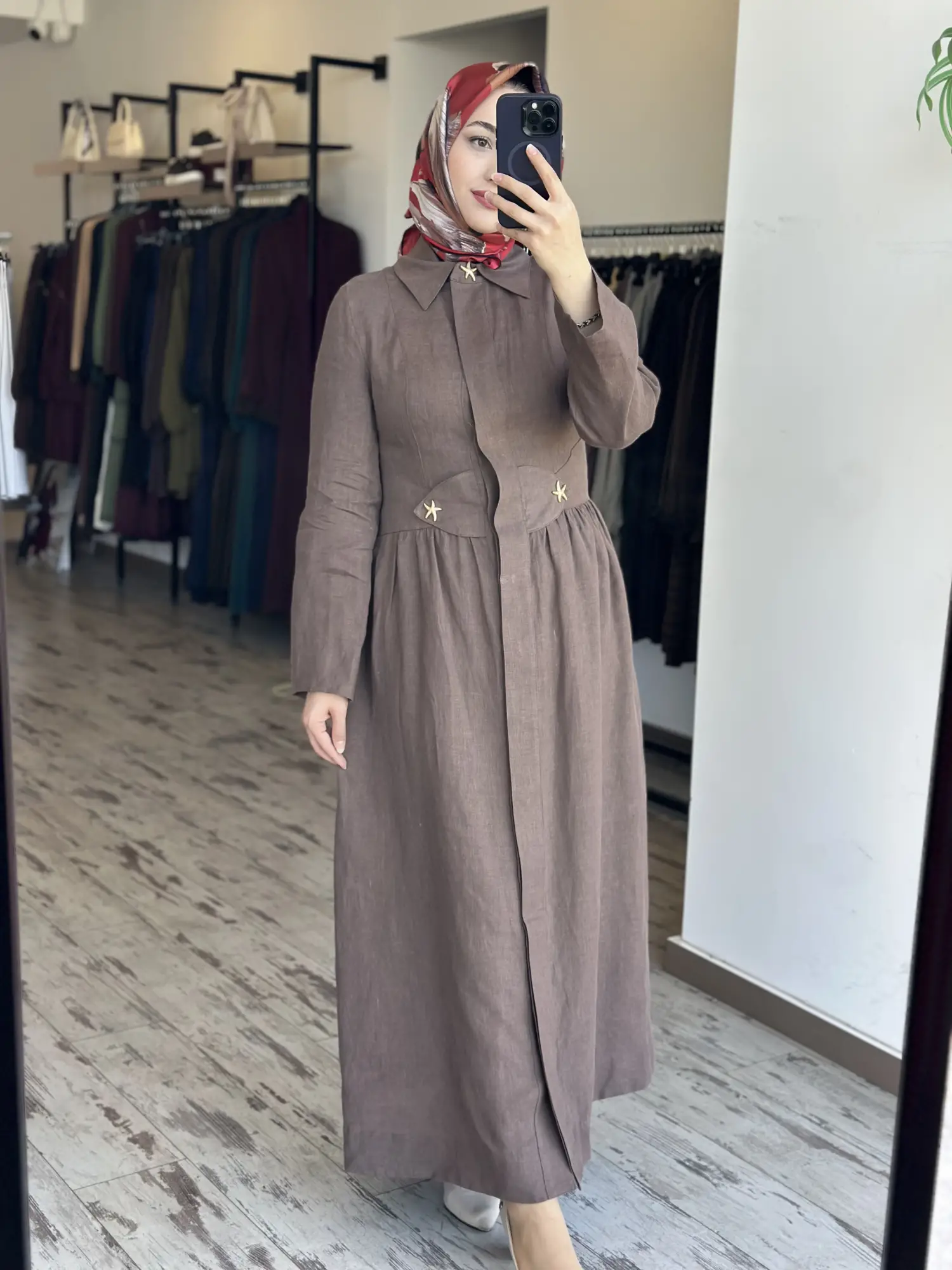 Clande Gold Yıldız Düğmeli Keten Gömlek Elbise