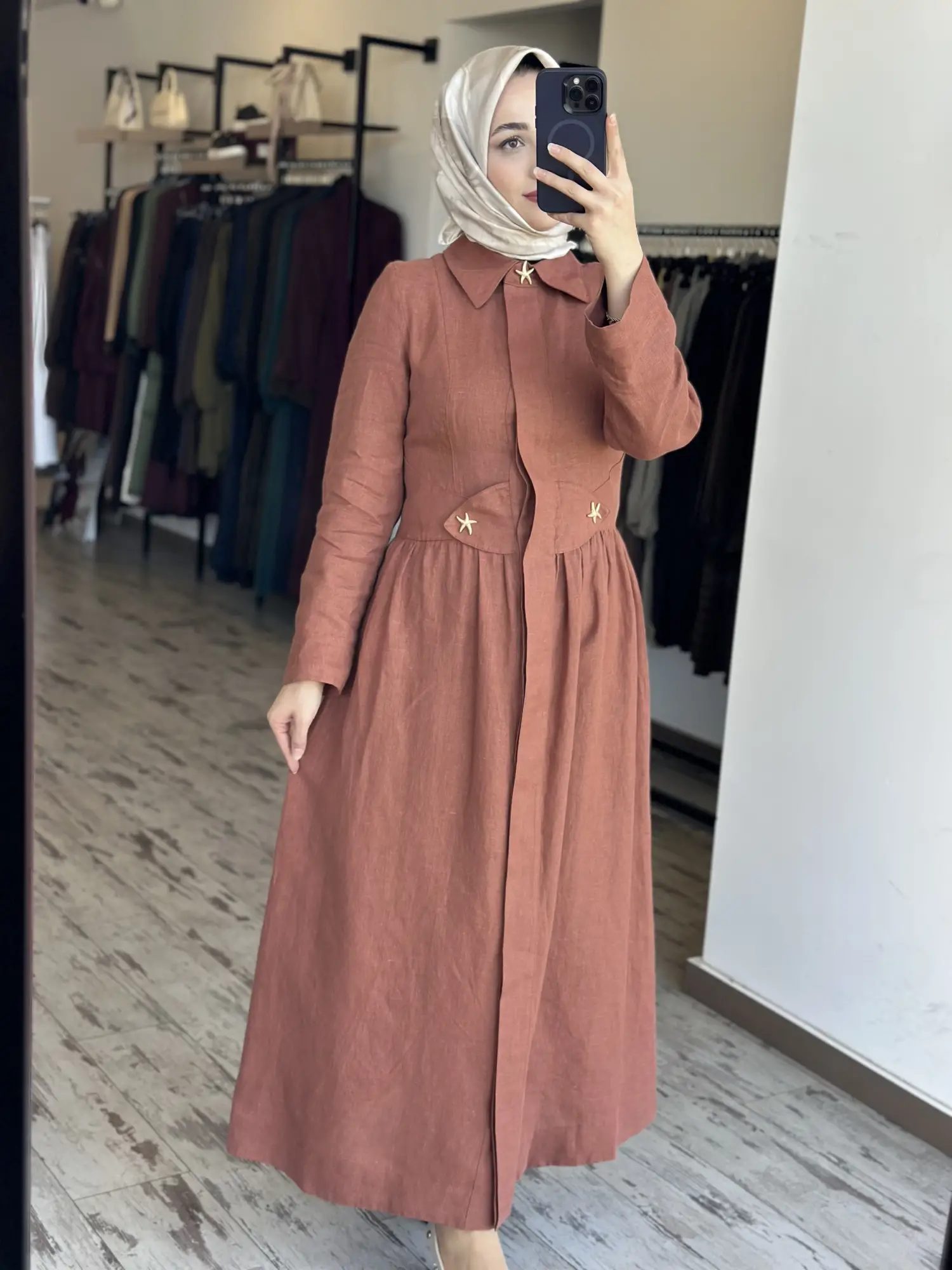 Clande Gold Yıldız Düğmeli Keten Gömlek Elbise