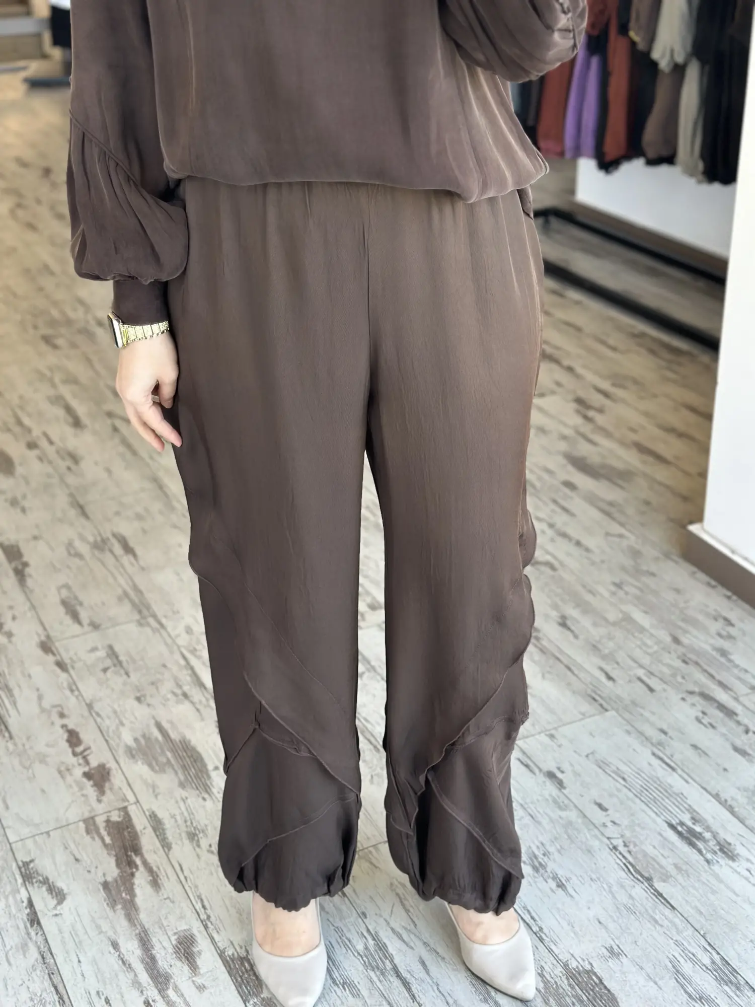 Misswhence Paçası Parça ve Büzdürme Detaylı Rahat Chanel Keten Pantolon 39117K