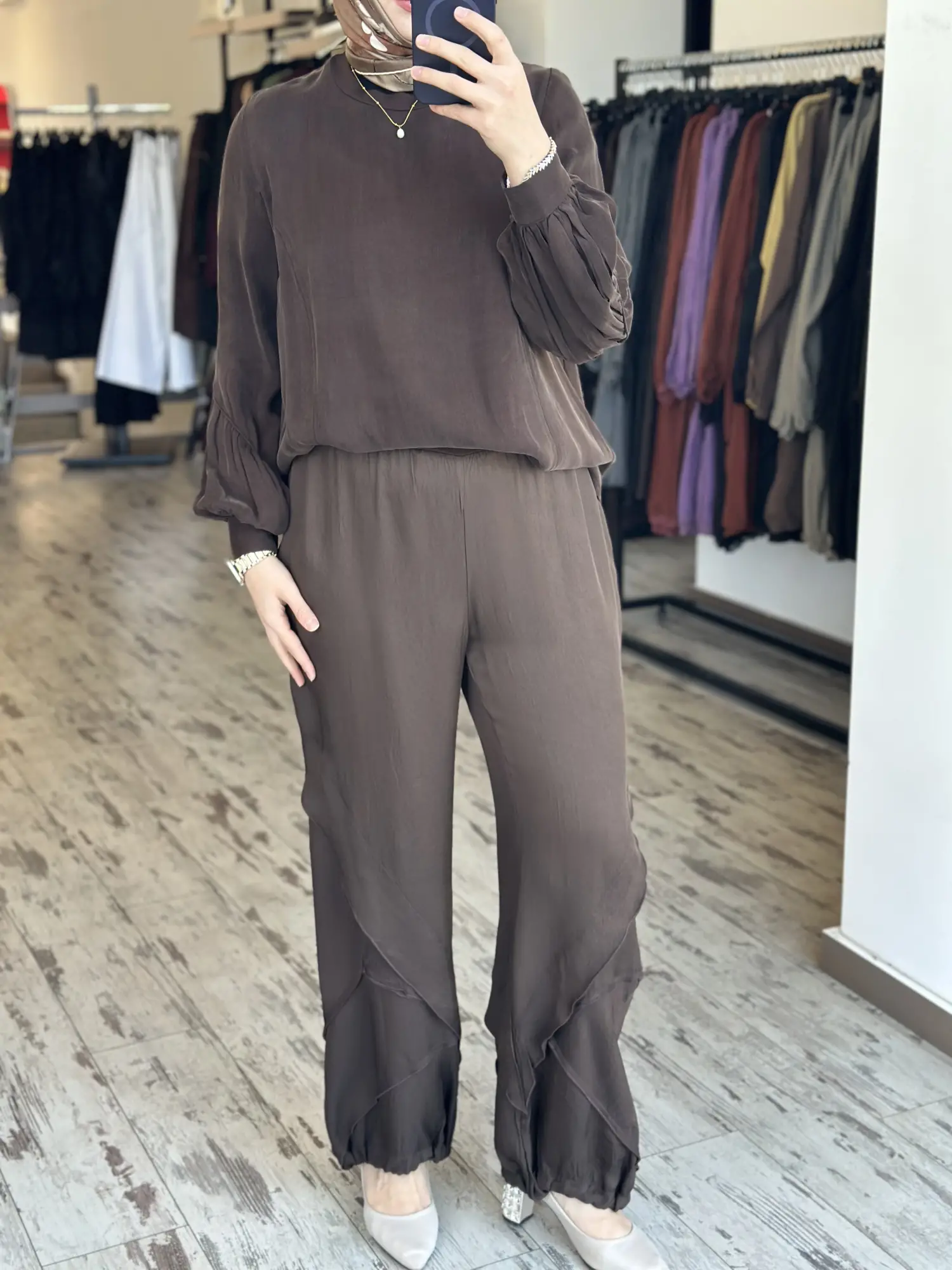 Misswhence Paçası Parça ve Büzdürme Detaylı Rahat Chanel Keten Pantolon 39117K