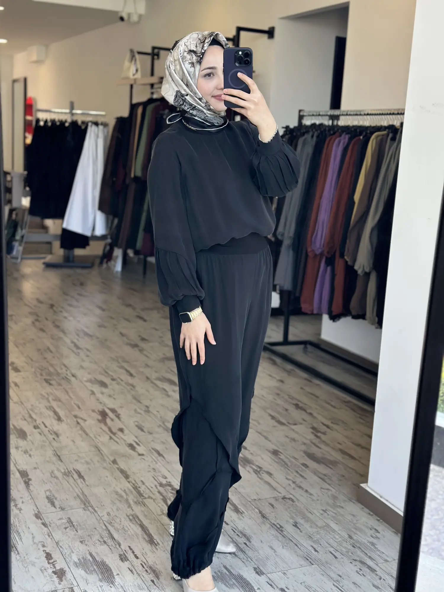 Misswhence Paçası Parça ve Büzdürme Detaylı Rahat Chanel Keten Pantolon 39117K