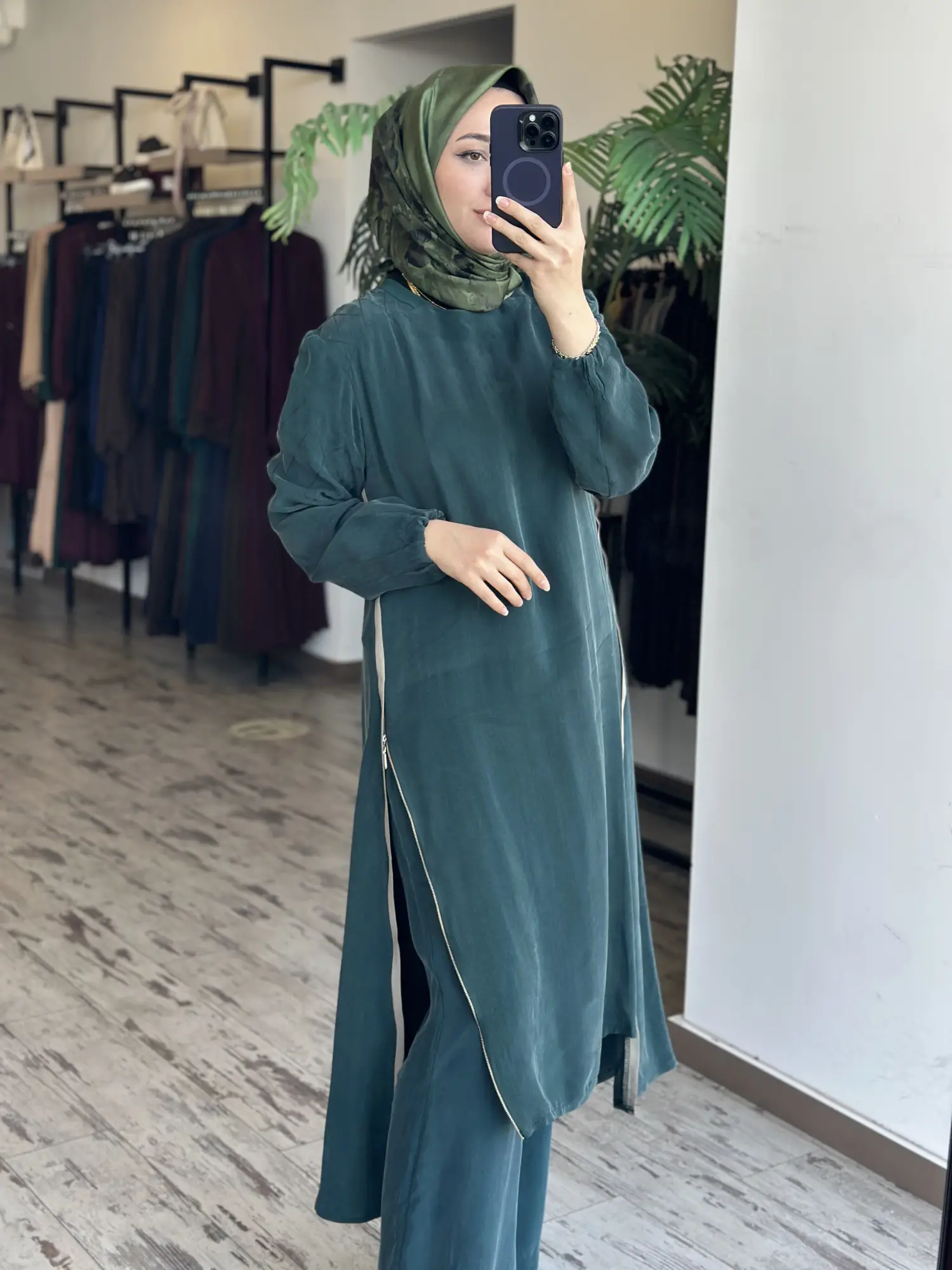 Misswhence Fermuar Detaylı Maxi Boy Cupra İpek Tunik 39031