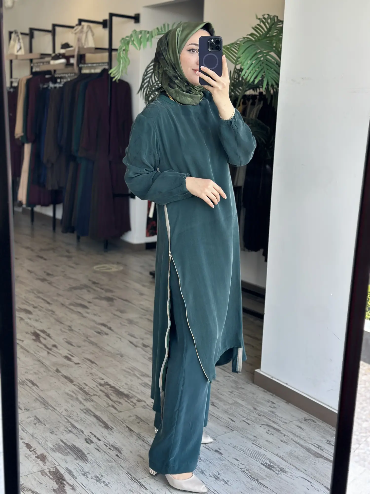 Misswhence Fermuar Detaylı Maxi Boy Cupra İpek Tunik 39031