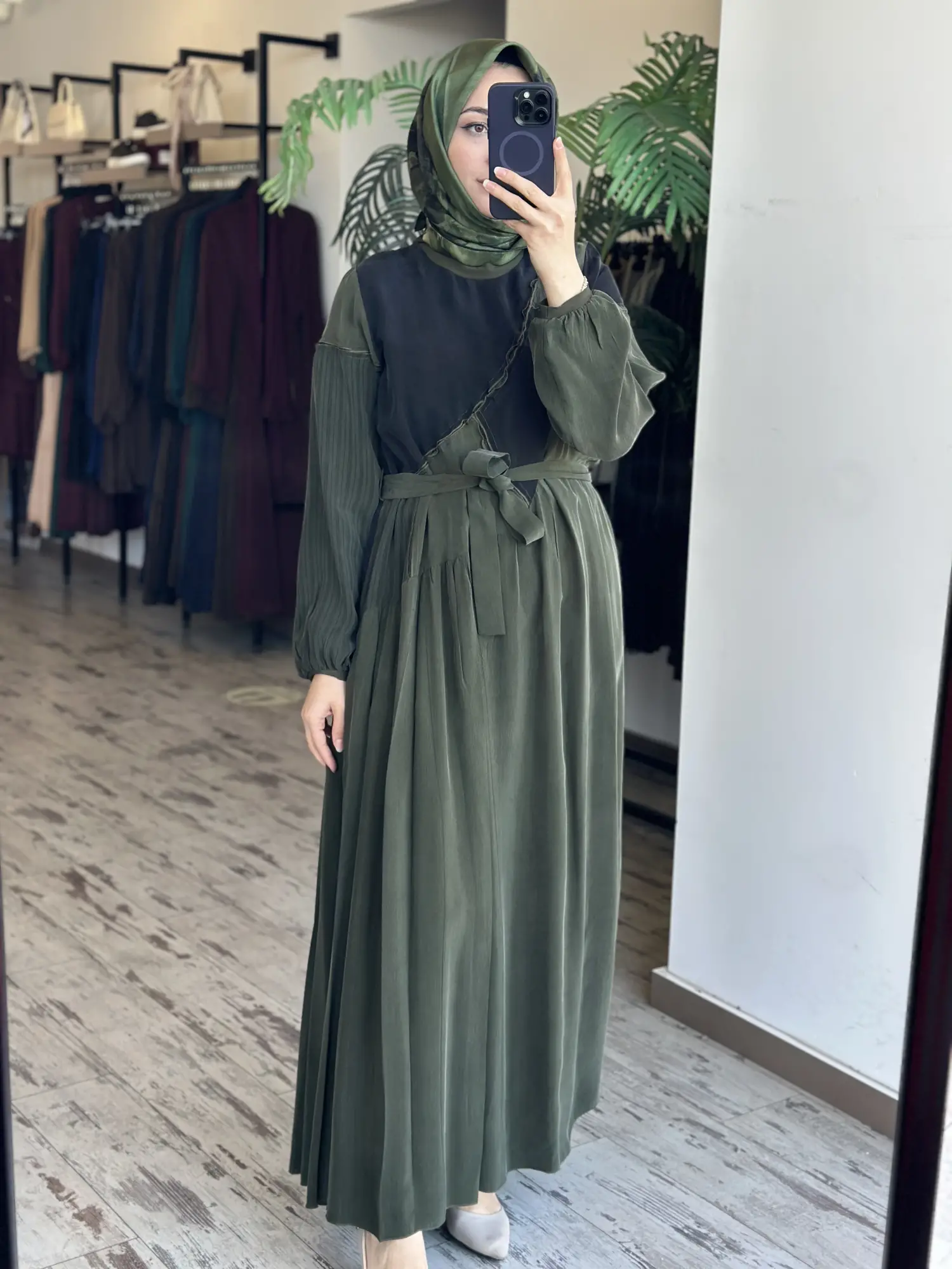 Misswhence Renk ve Parça Kombinli Cupra İpek Elbise 39801