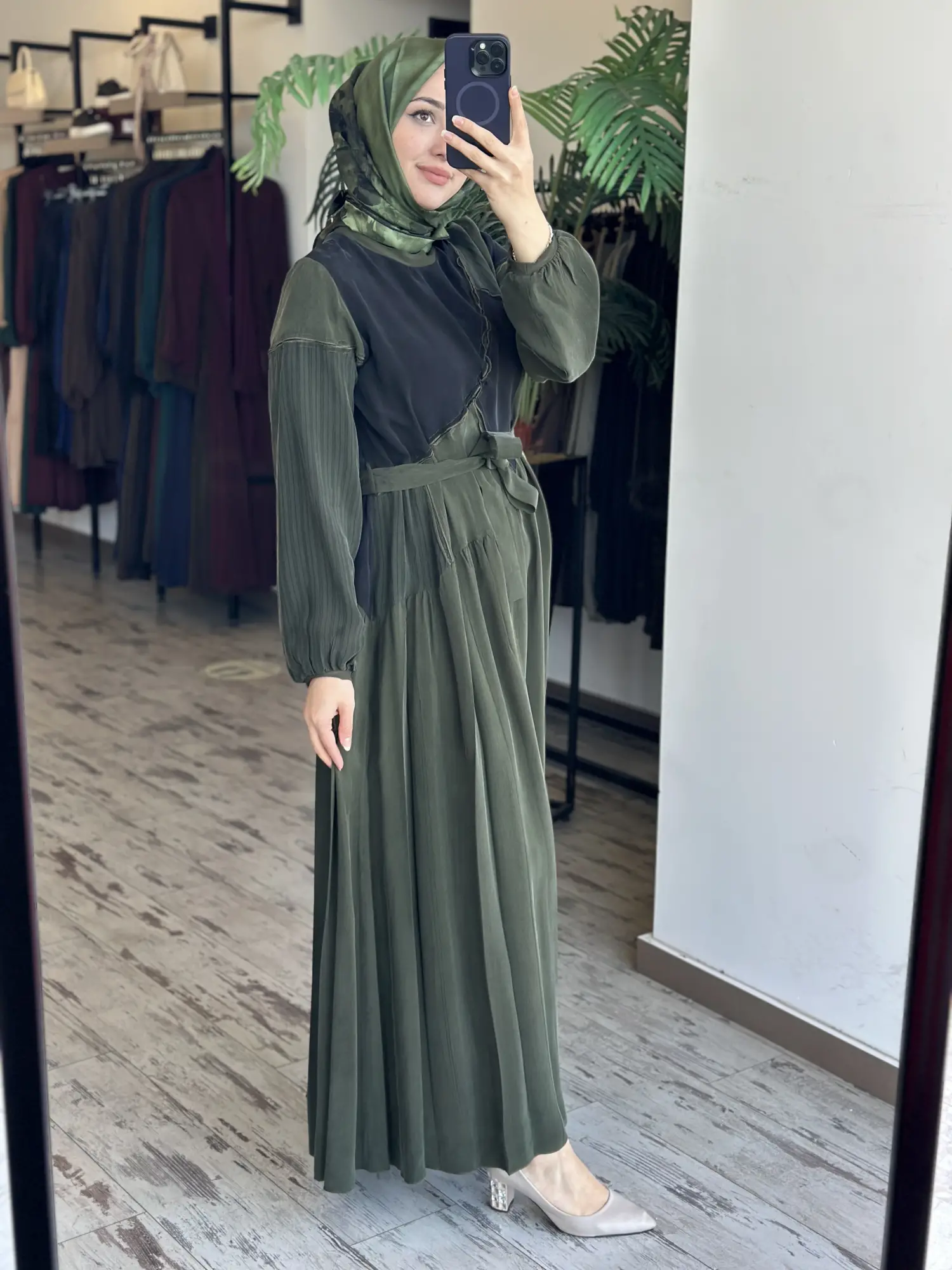 Misswhence Renk ve Parça Kombinli Cupra İpek Elbise 39801