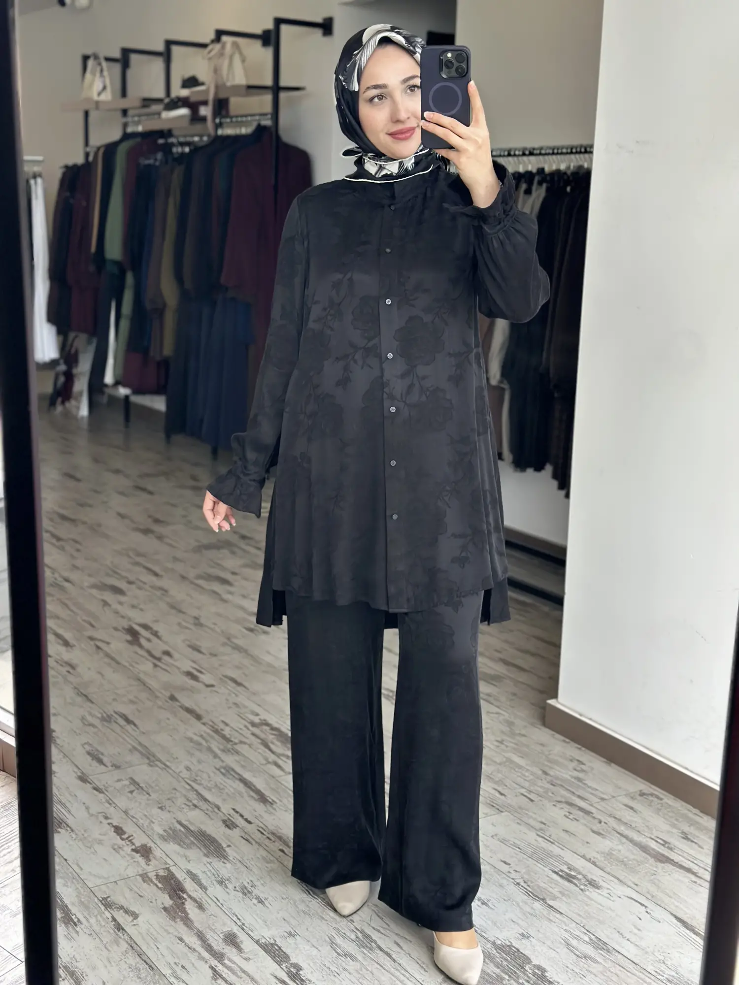 Misswhence Kendinden Desenli Jakarlı Cupra İpek Gömlek Pantolon Takım 39019