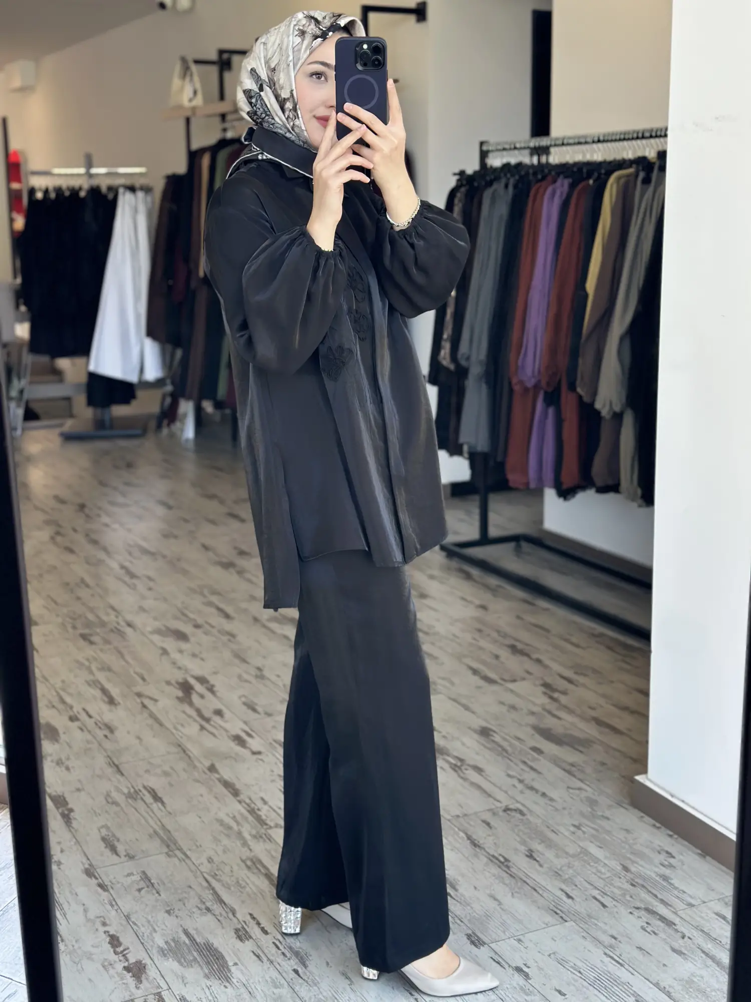 Kahma Sırtı ve Kolları Lazer Kesimli Ceket Pantolon Takım