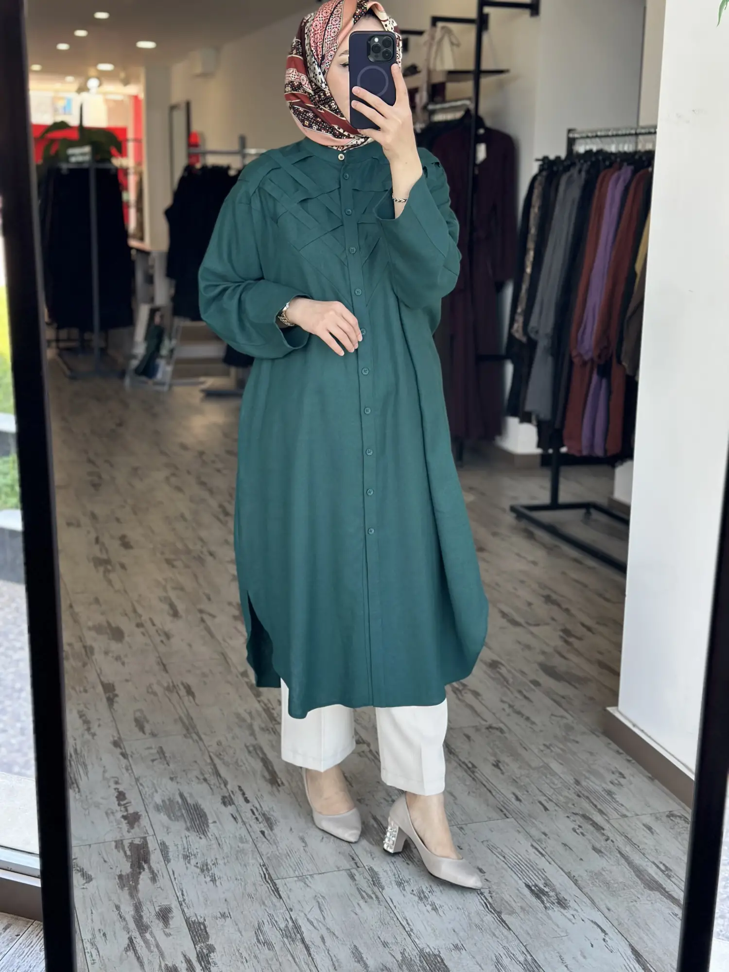 Kayra Göğüs Detaylı Maxi Boy Keten Gömlek KA21186A