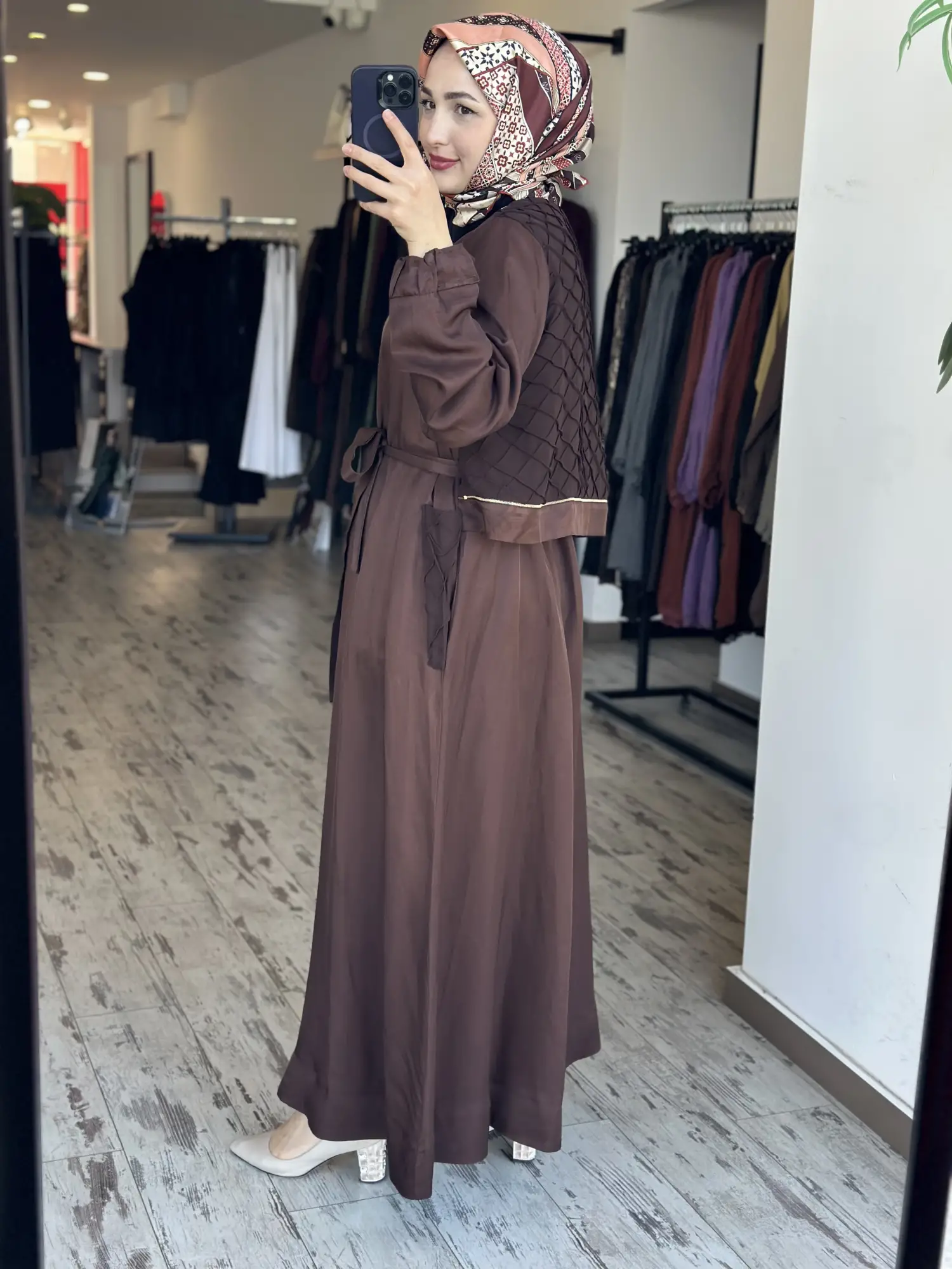 Misswhence Şifon Dikiş ve Rüzgarlık Detaylı Fermauarlı Chanel Keten Pardesü 39515