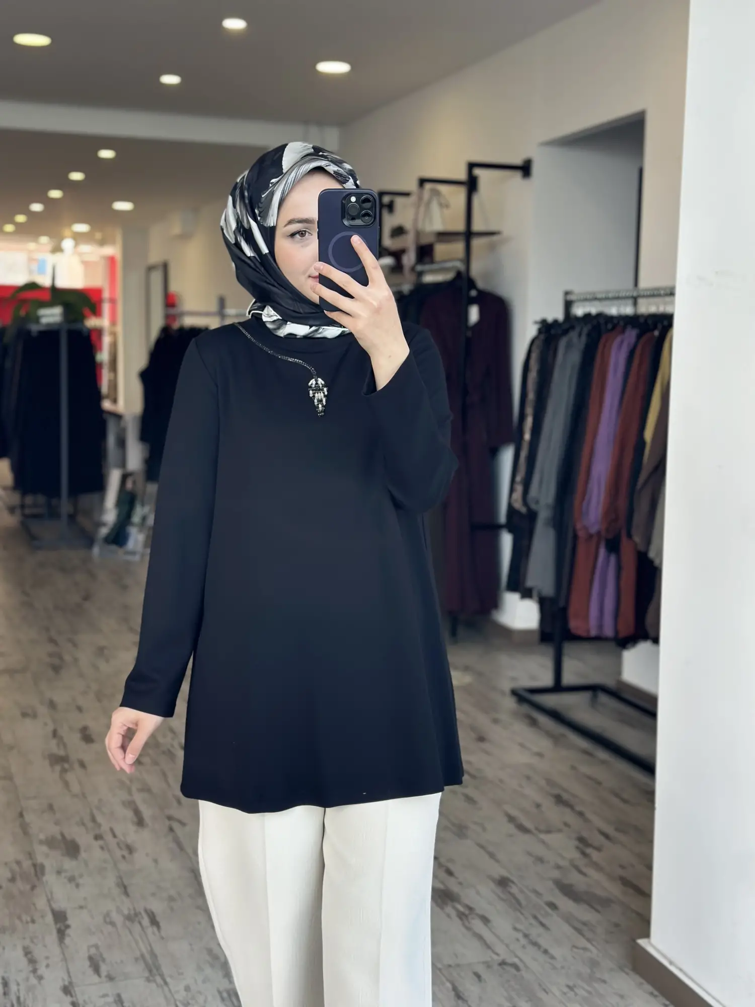 Vuu Uzun Kollu Taşlı Tunik