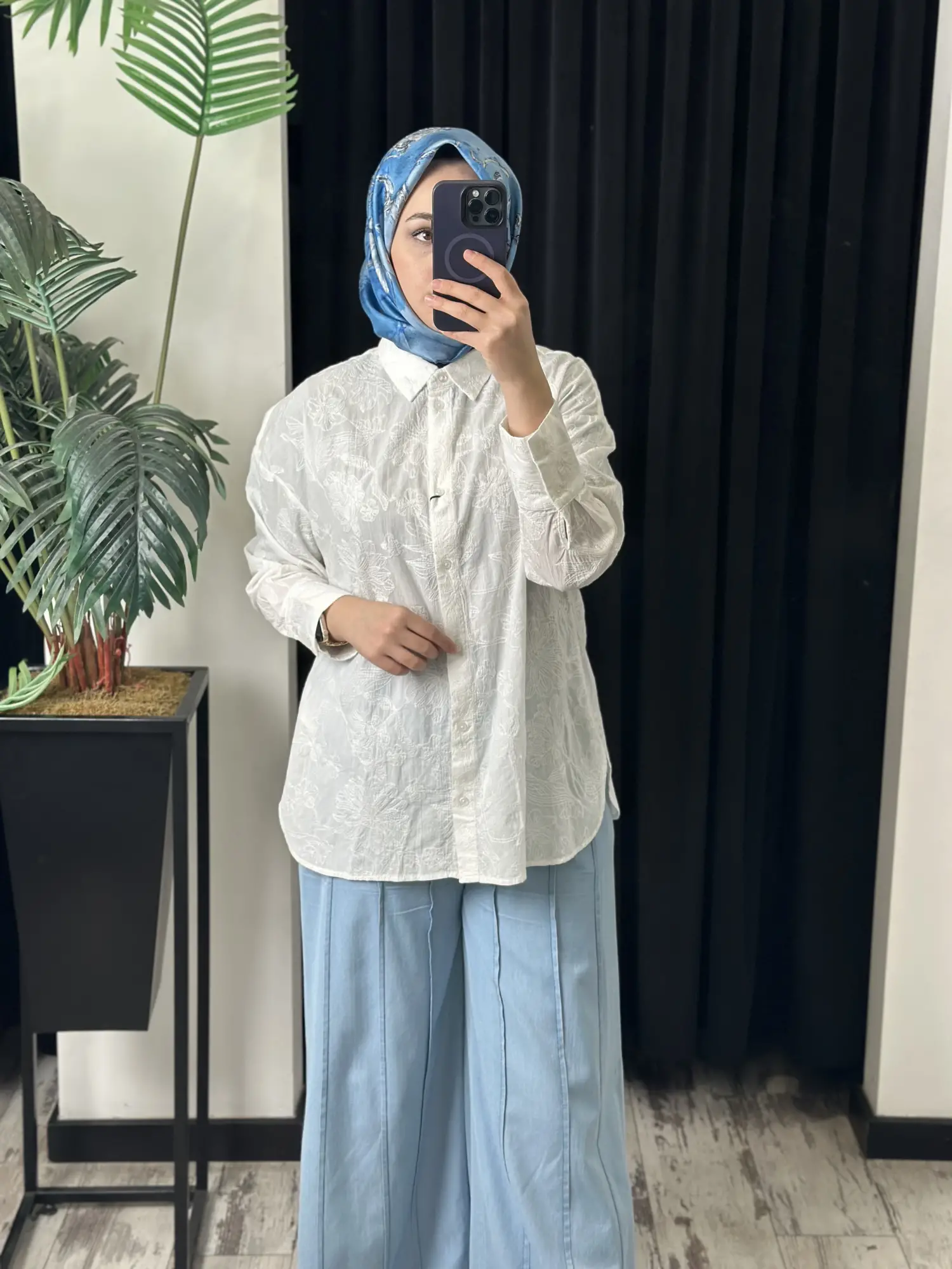 Kayra Nakış İşleme  Detaylı Gömlek KA11013