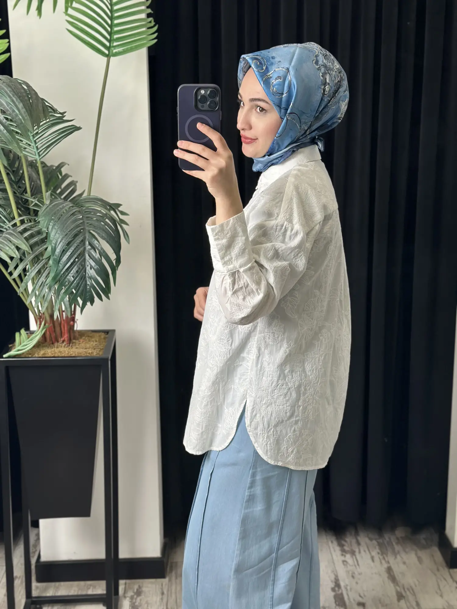 Kayra Nakış İşleme  Detaylı Gömlek KA11013