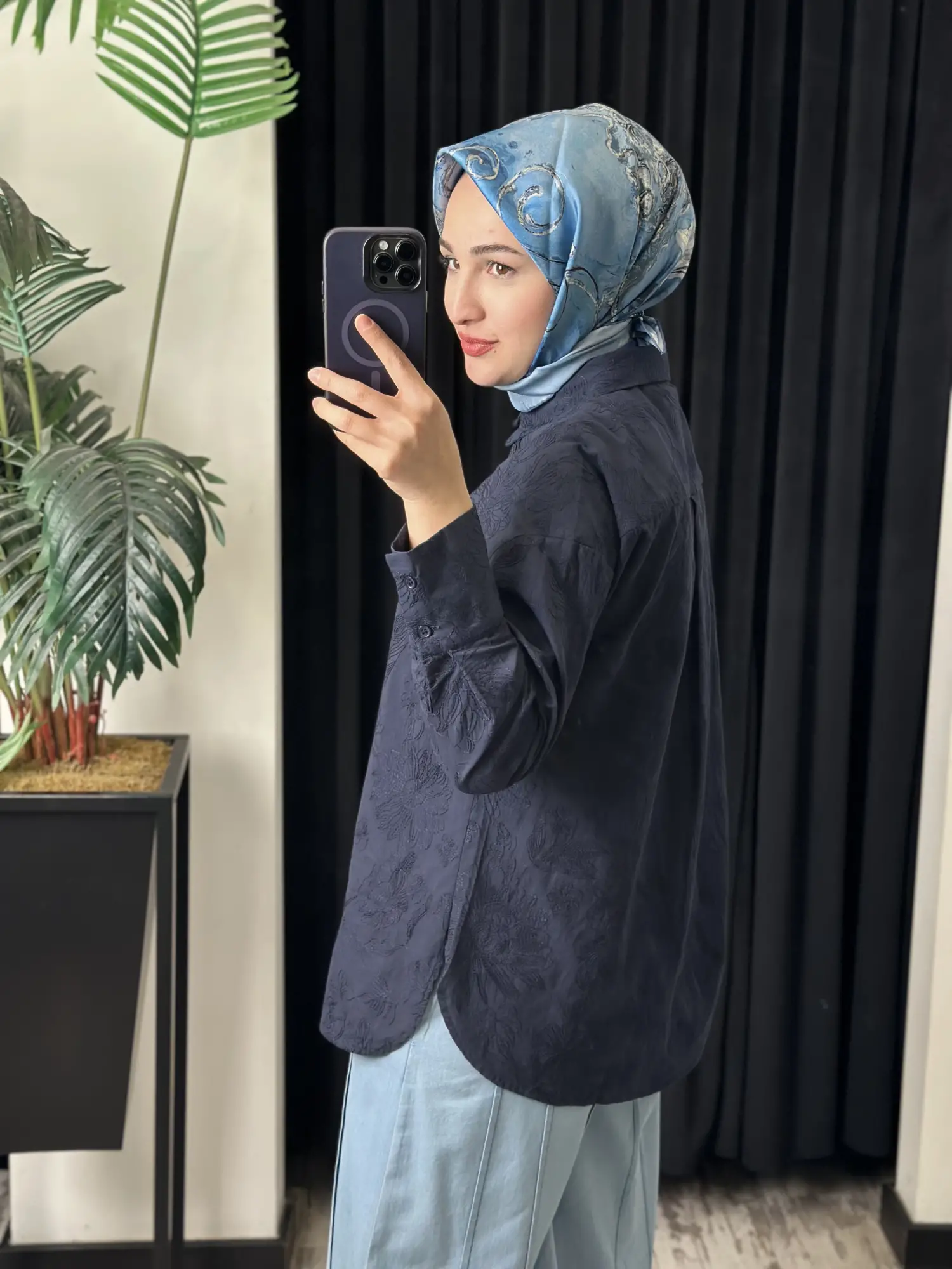 Kayra Nakış İşleme  Detaylı Gömlek KA11013