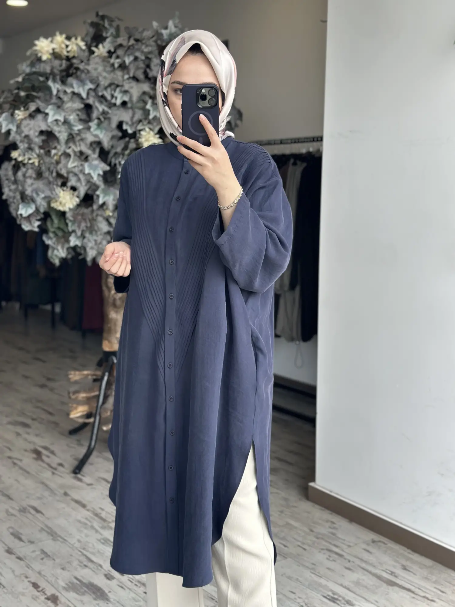 QooQ Drape Detaylı Maxi Nerva Tunik Gömlek 26SS229