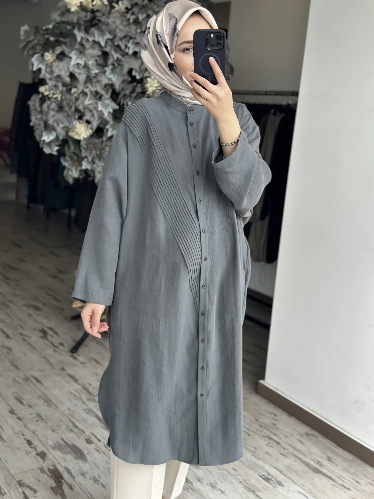 QooQ Drape Detaylı Maxi Nerva Tunik Gömlek 26SS229