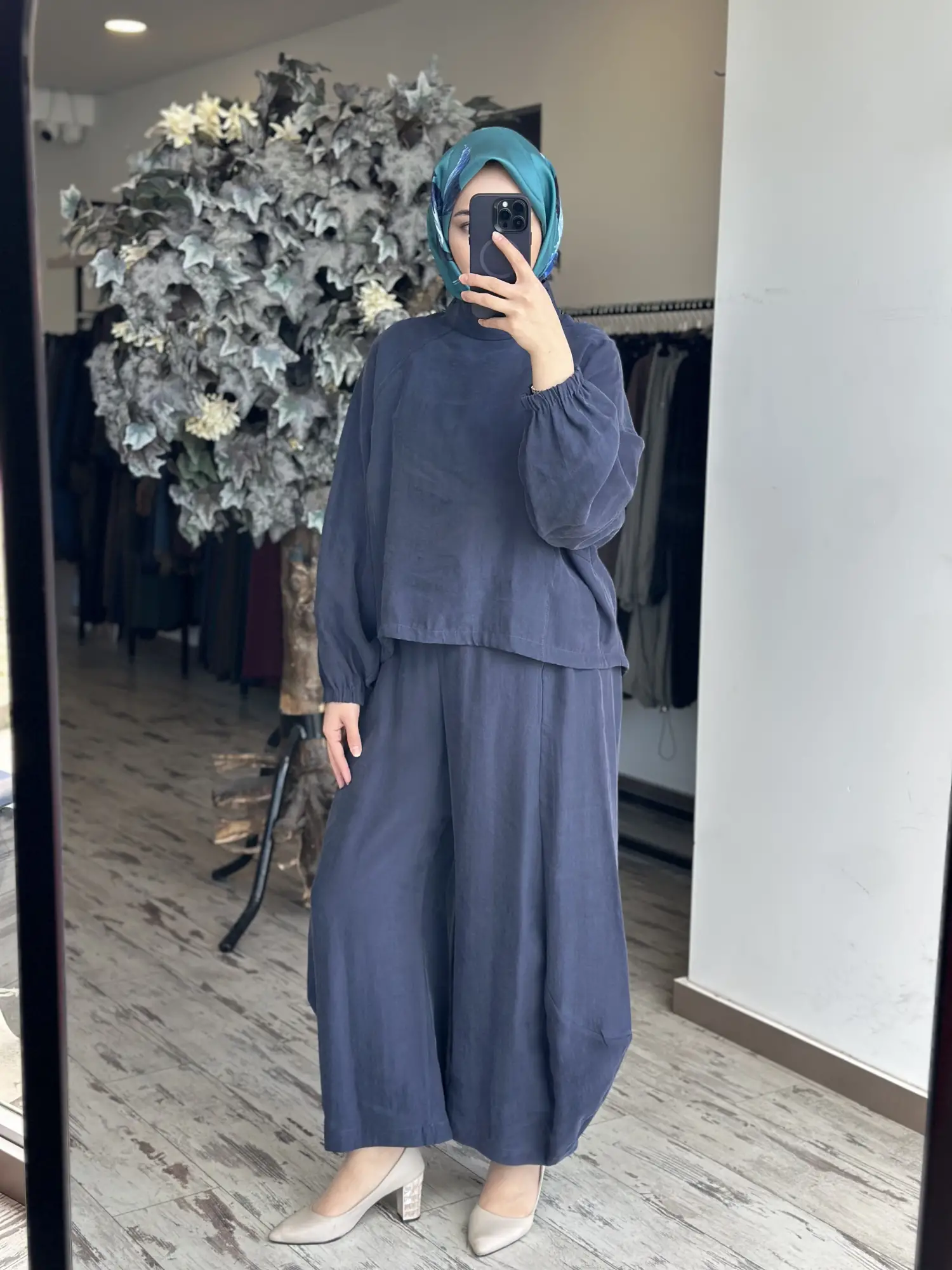Qoos Store  Sasha Bluz Şalvar Pantolon Takım
