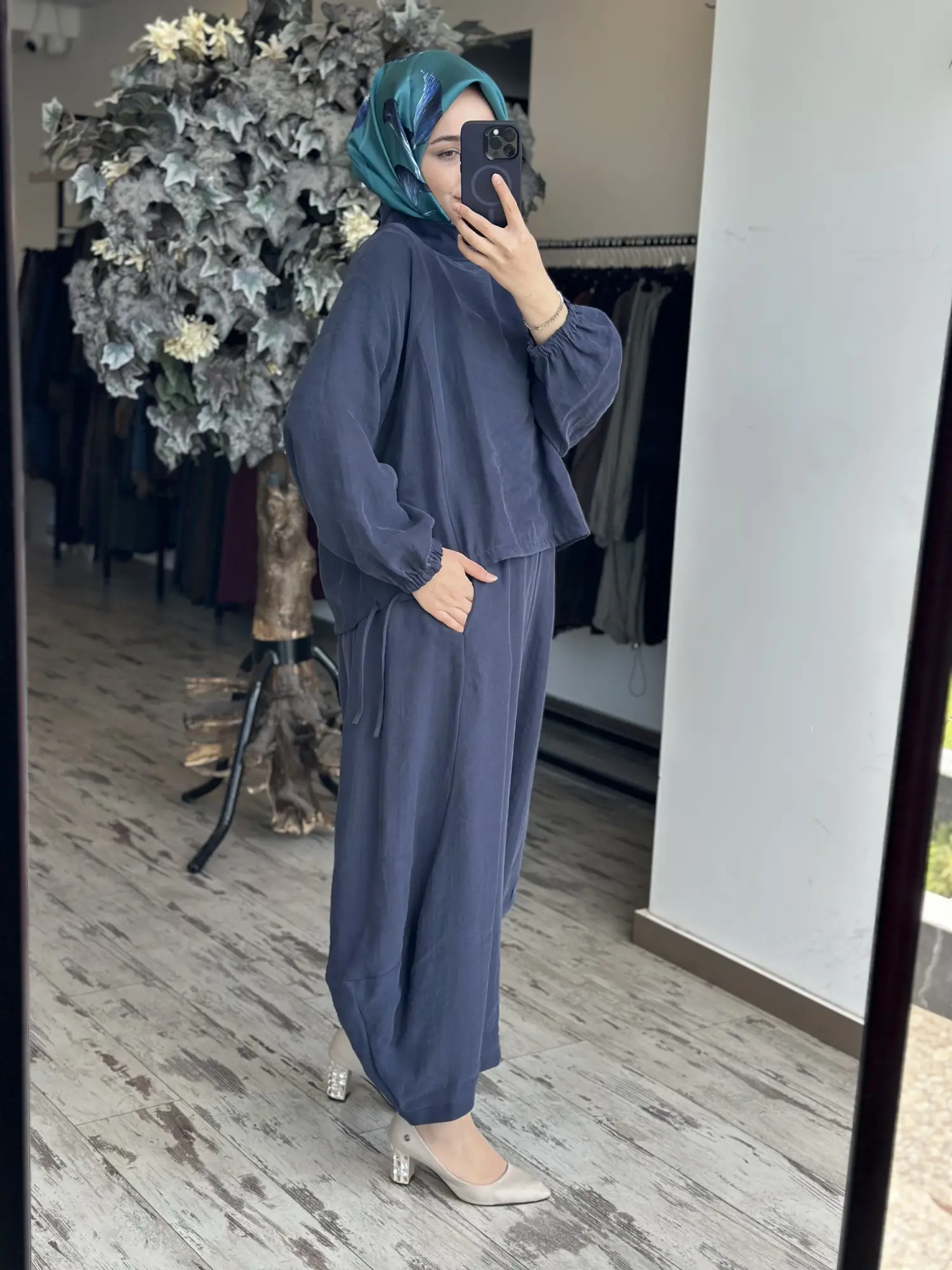 Qoos Store  Sasha Bluz Şalvar Pantolon Takım