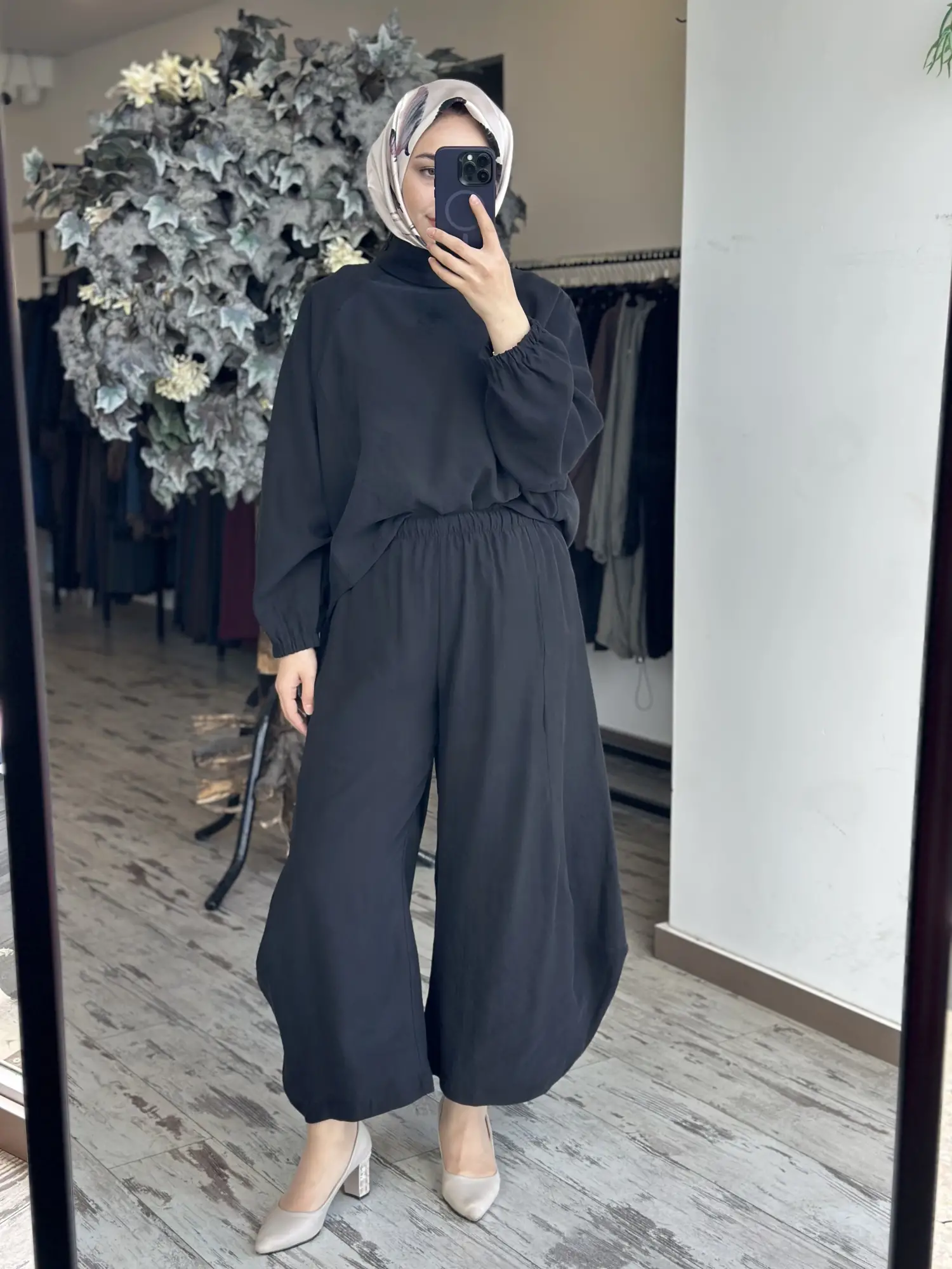 Qoos Store  Sasha Bluz Şalvar Pantolon Takım