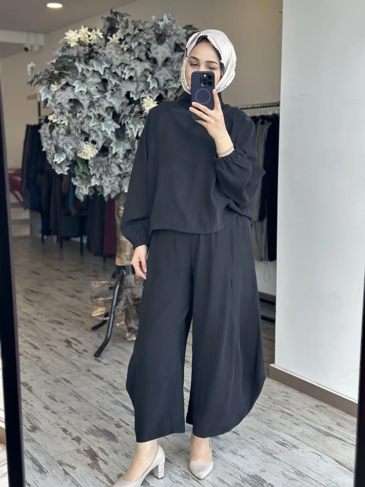 Qoos Store  Sasha Bluz Şalvar Pantolon Takım