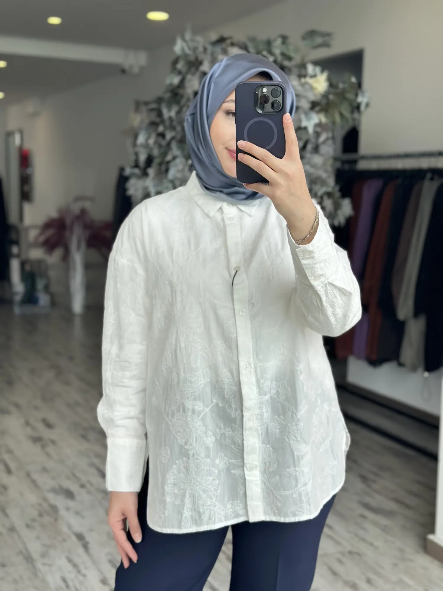 Kayra Nakış İşleme  Detaylı Gömlek KA11013