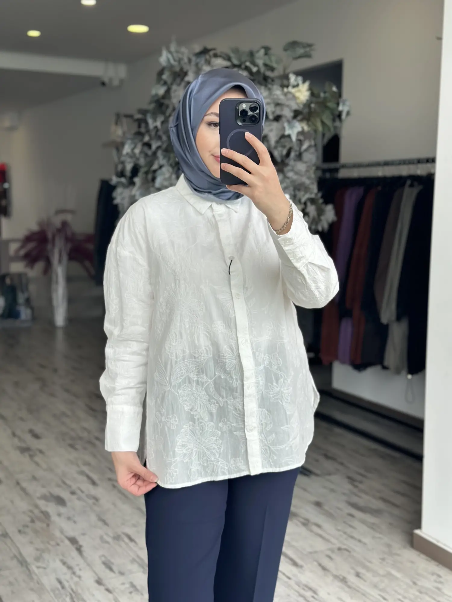Kayra Nakış İşleme  Detaylı Gömlek KA11013