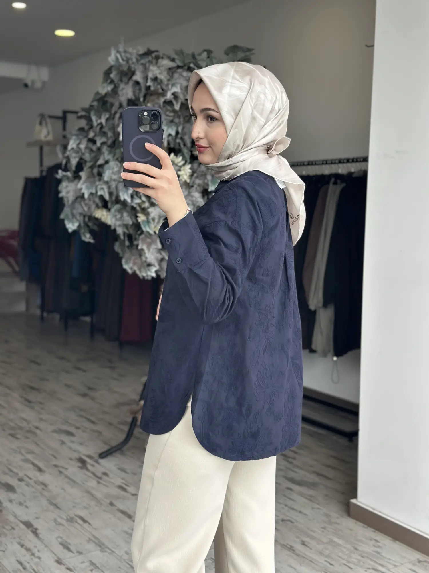 Kayra Nakış İşleme  Detaylı Gömlek KA11013
