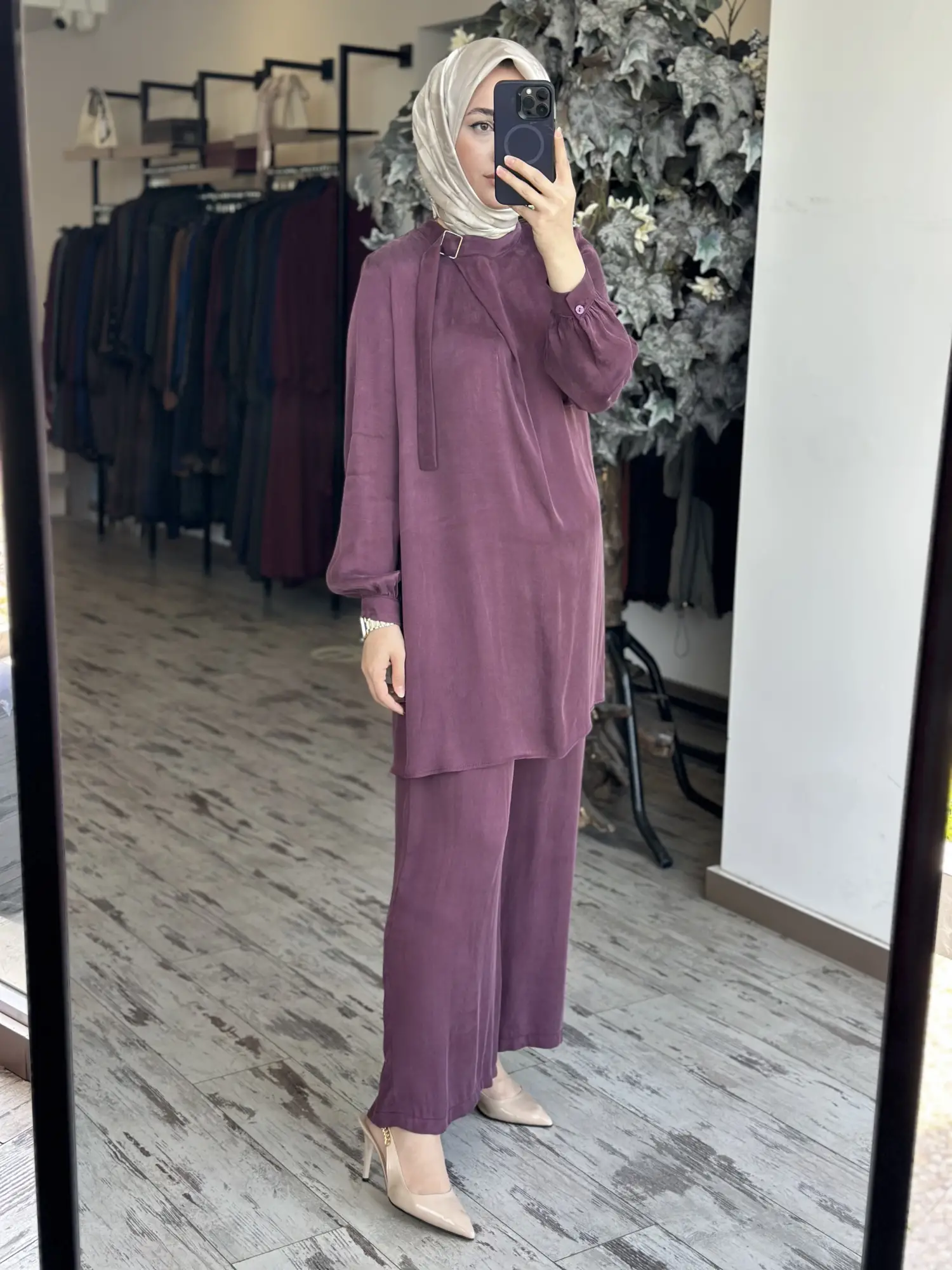 Almarwah Yakası Kemer Detaylı Tunik Pantolon Takım 202886