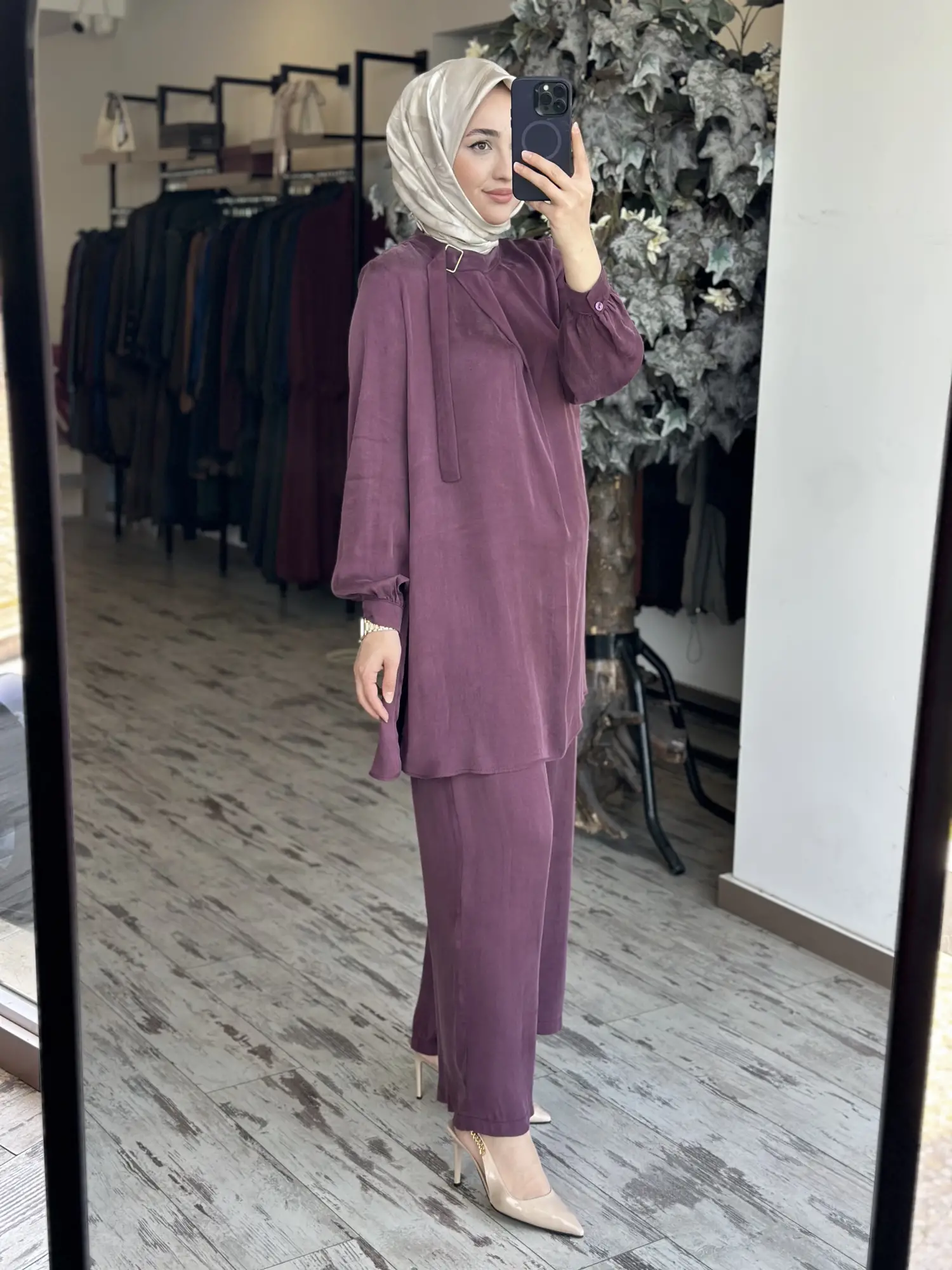 Almarwah Yakası Kemer Detaylı Tunik Pantolon Takım 202886