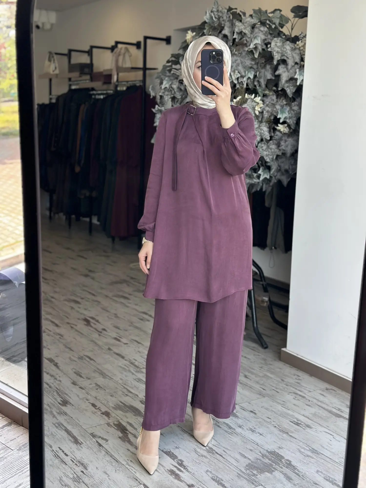 Almarwah Yakası Kemer Detaylı Tunik Pantolon Takım 202886