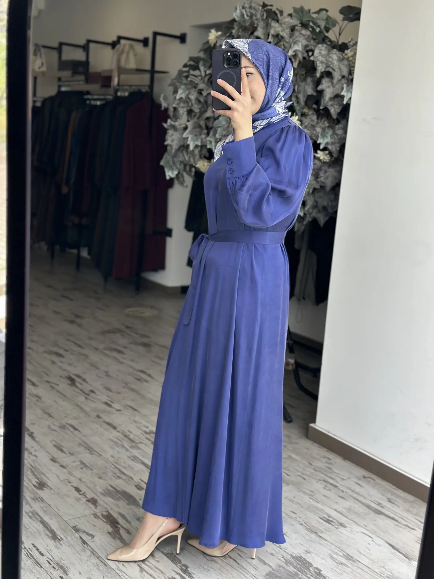 Almarwah Geniş Manşetli İpeksi Elbise 905018D