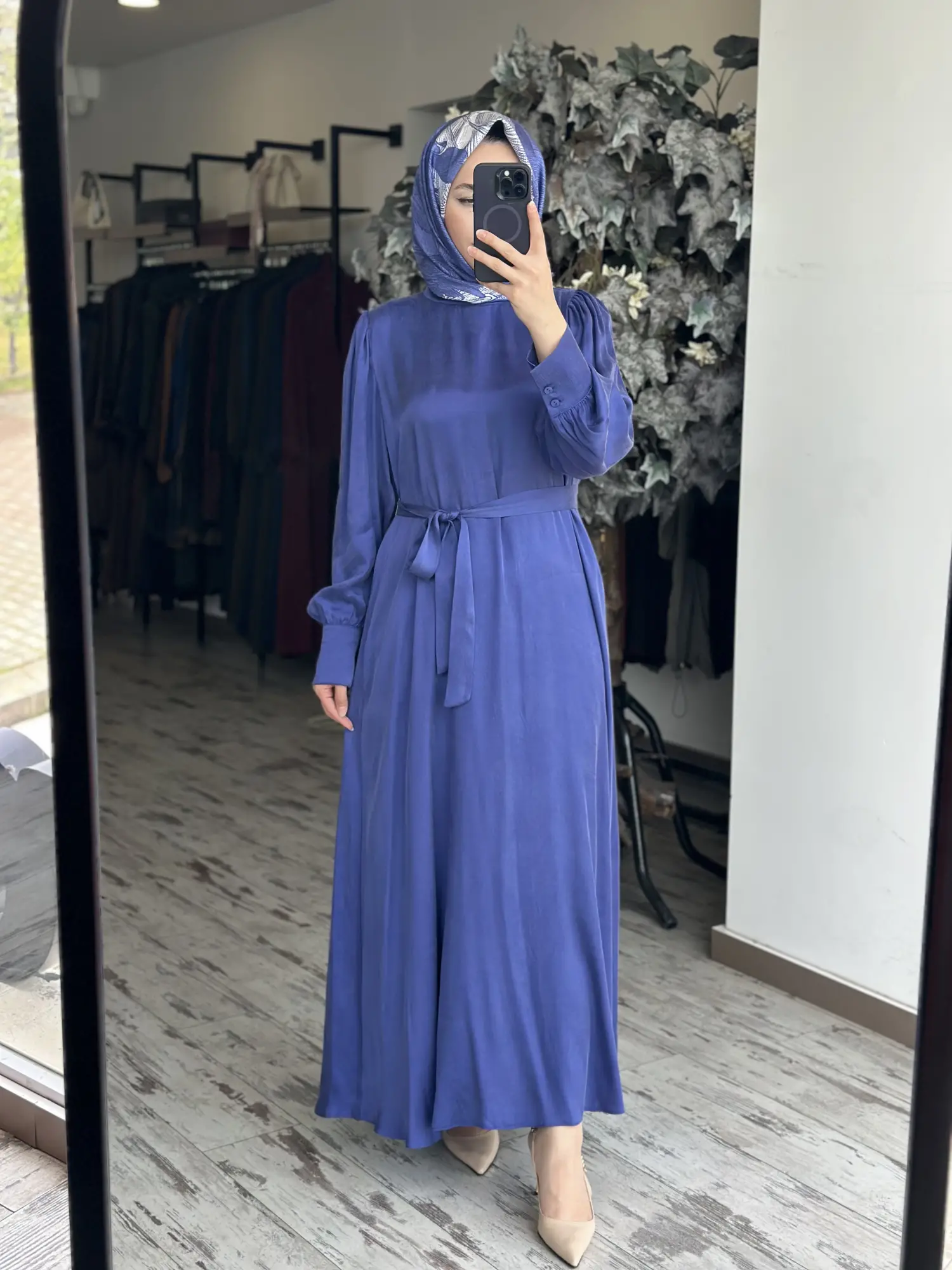 Almarwah Geniş Manşetli İpeksi Elbise 905018D