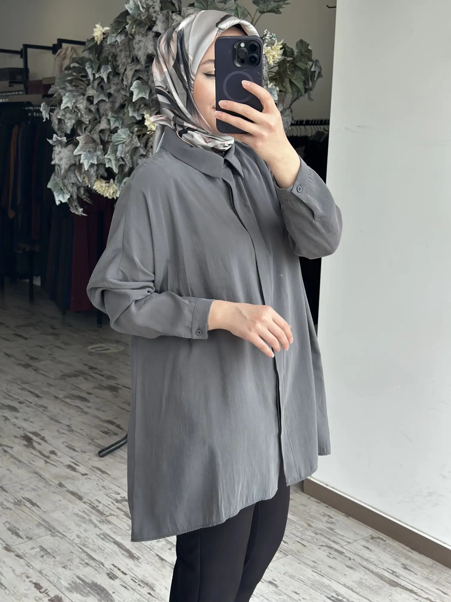 QooQ Store Yarasa Kol Gömlek 26SS233