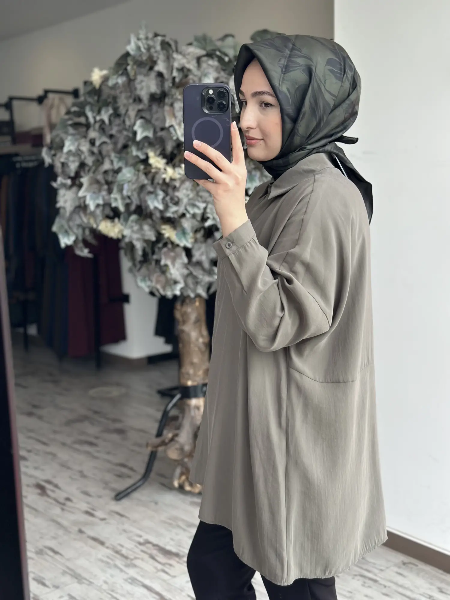 QooQ Store Yarasa Kol Gömlek 26SS233