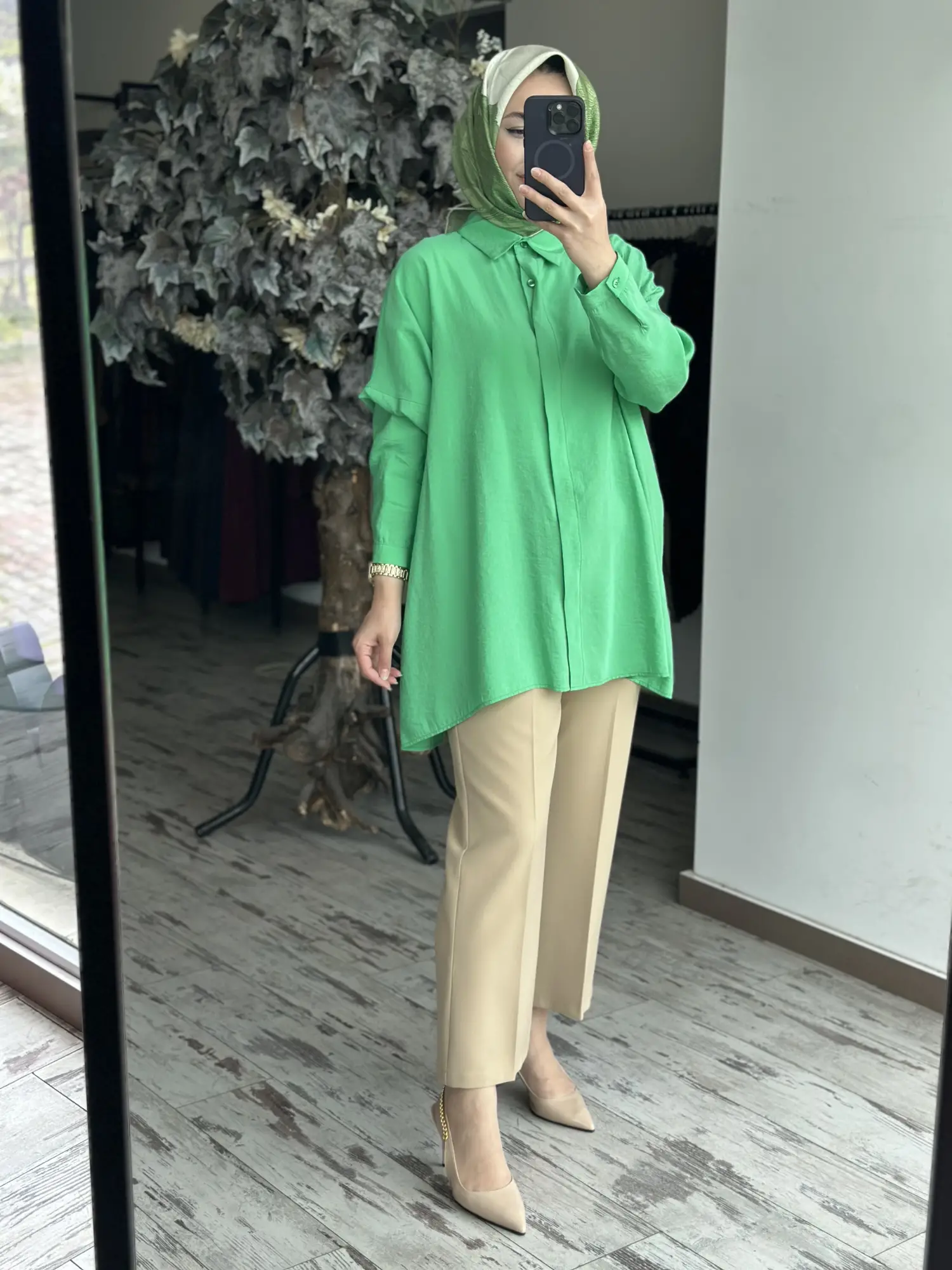 QooQ Store Yarasa Kol Gömlek 26SS233