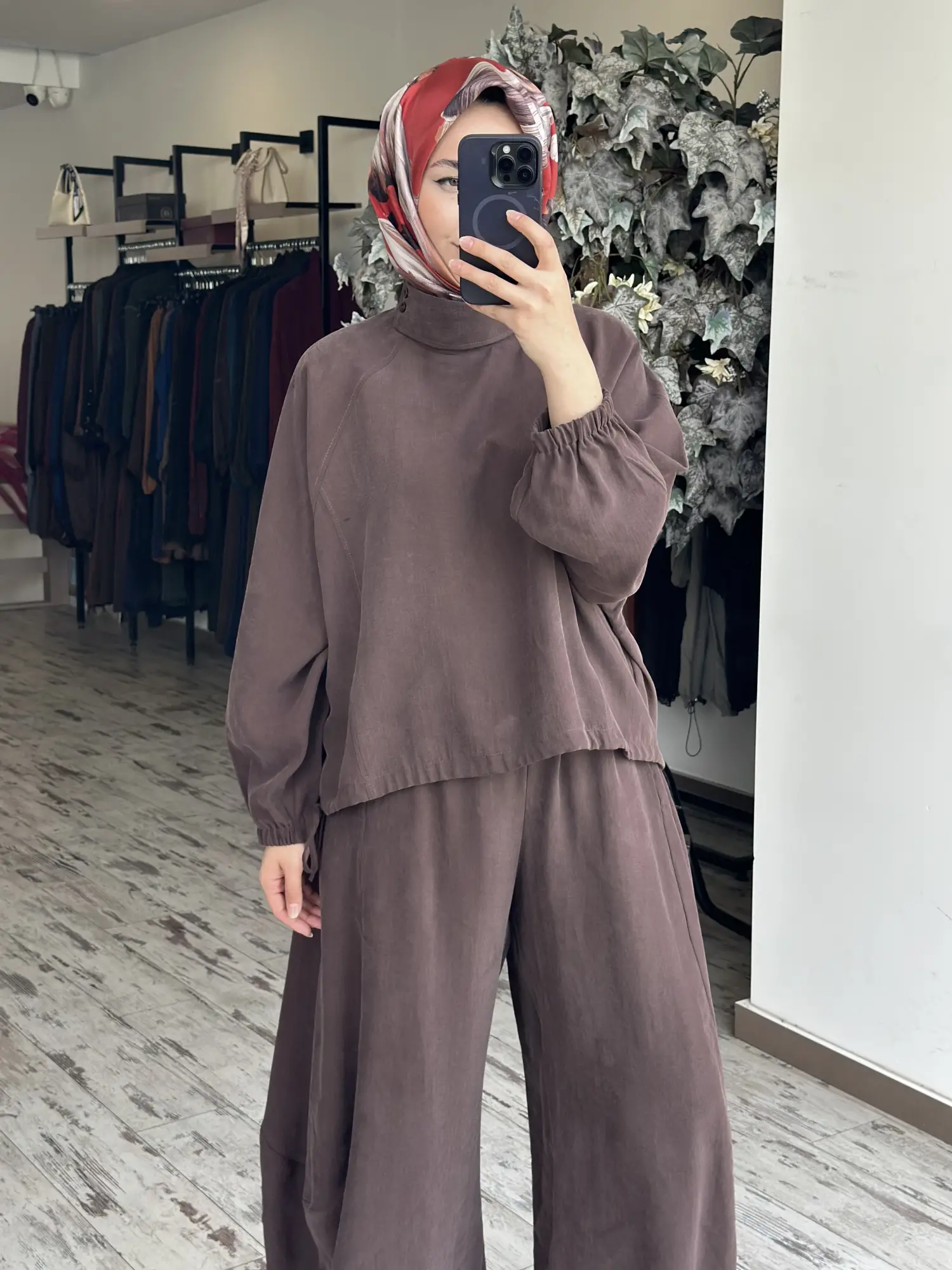 Qoos Store  Sasha Bluz Şalvar Pantolon Takım