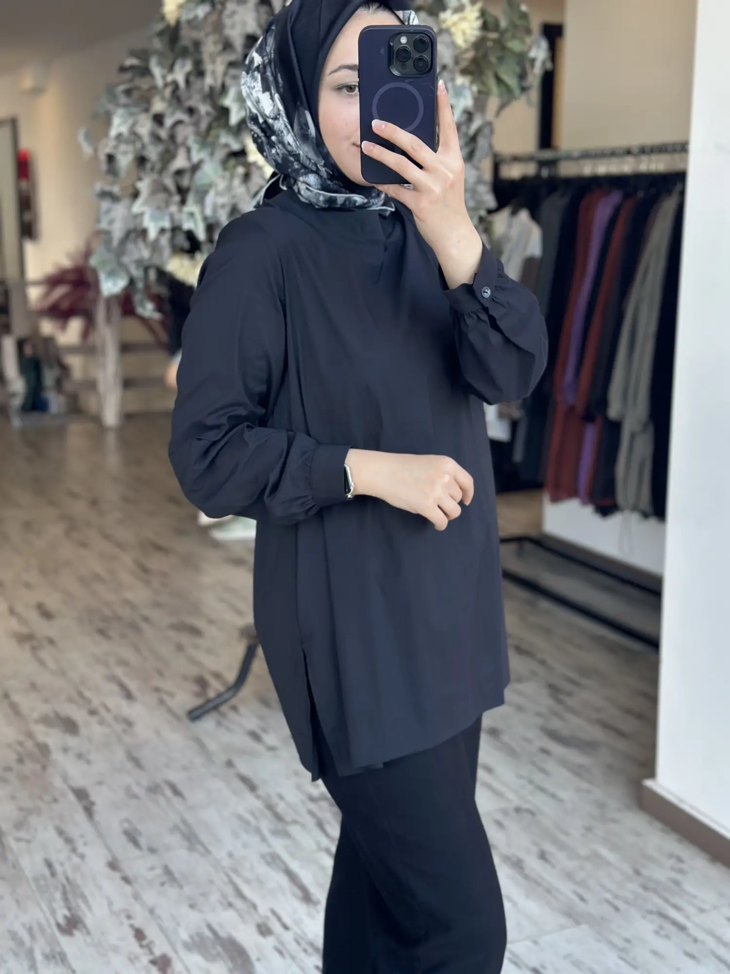Almarwah Yanı Yırtmaçlı Poplin Tunik 102218