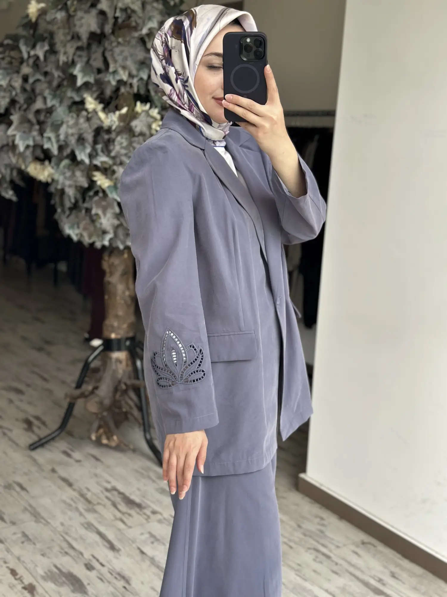 Kahma Sırtı ve Kolları Lazer Kesimli Ceket Pantolon Takım
