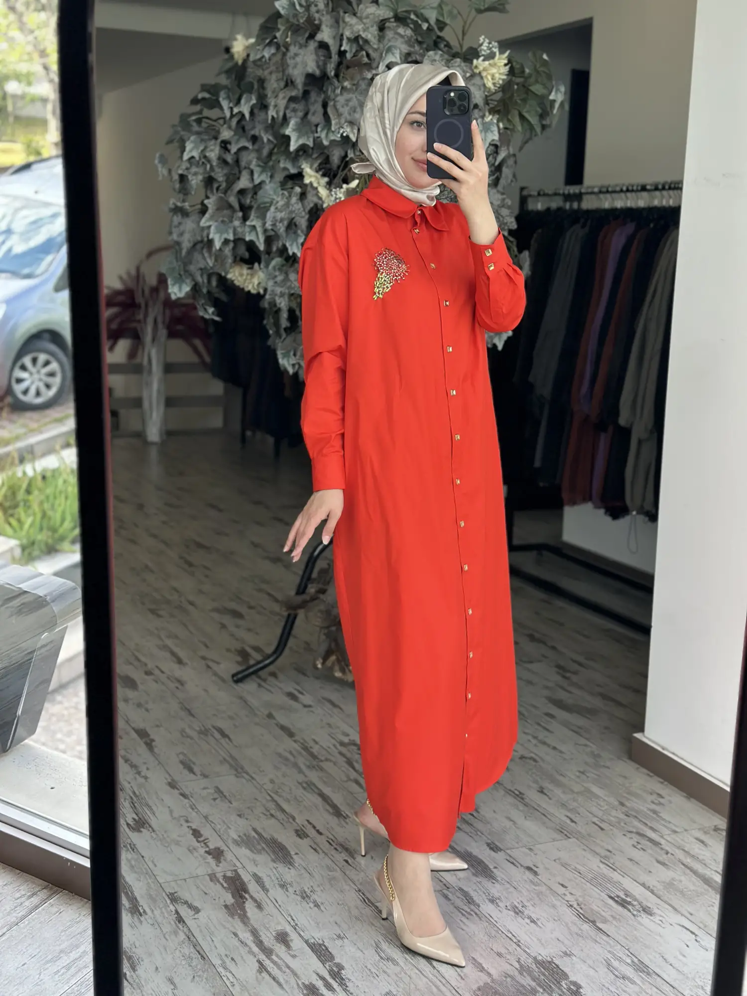 Vuu Yakası Taş Detaylı Pamuk  Elbise 26SS5033