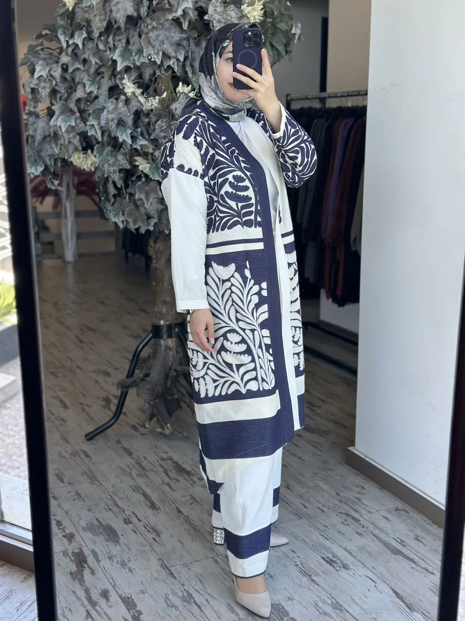 Ghisa Kontrast Etnik Desenli  Kap Pantolon Takım G9331