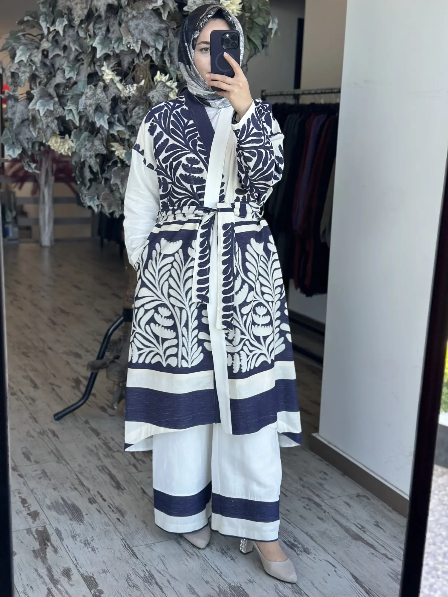 Ghisa Kontrast Etnik Desenli  Kap Pantolon Takım G9331