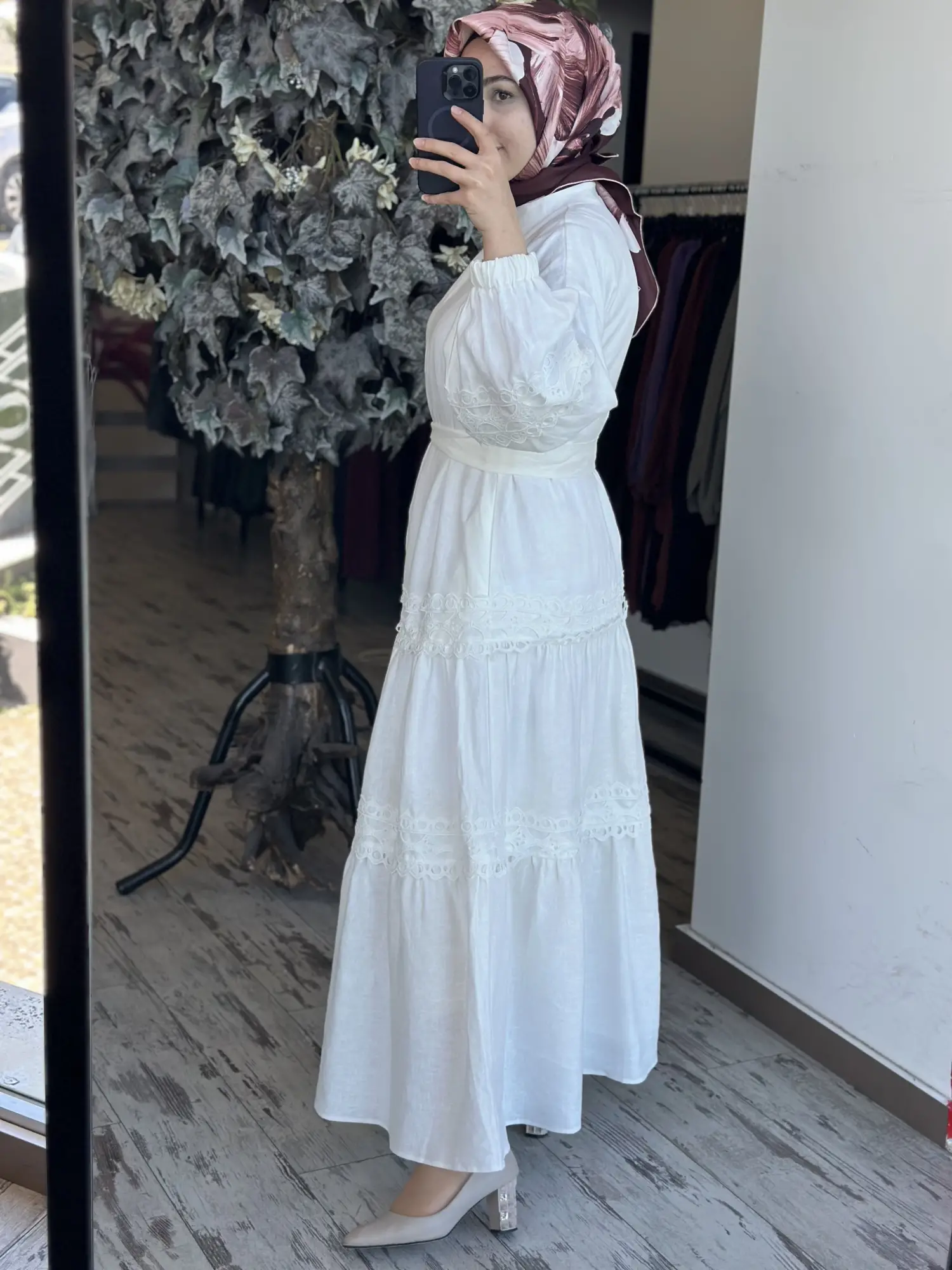 Almarwah Güpür Detaylı Keten Elbise 303903