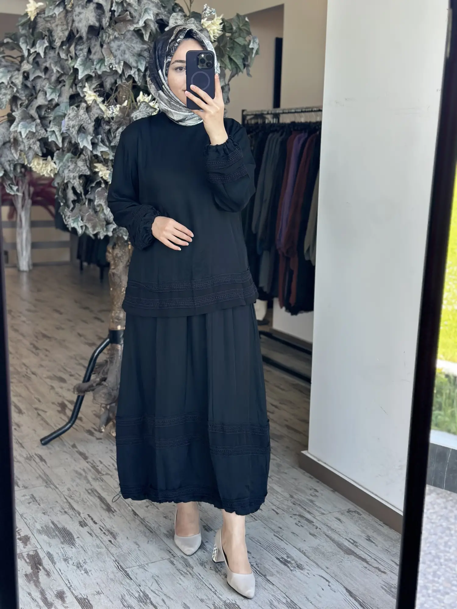 Misswhence Güpür Detaylı Chanel Keten Etek Bluz Takım 39010