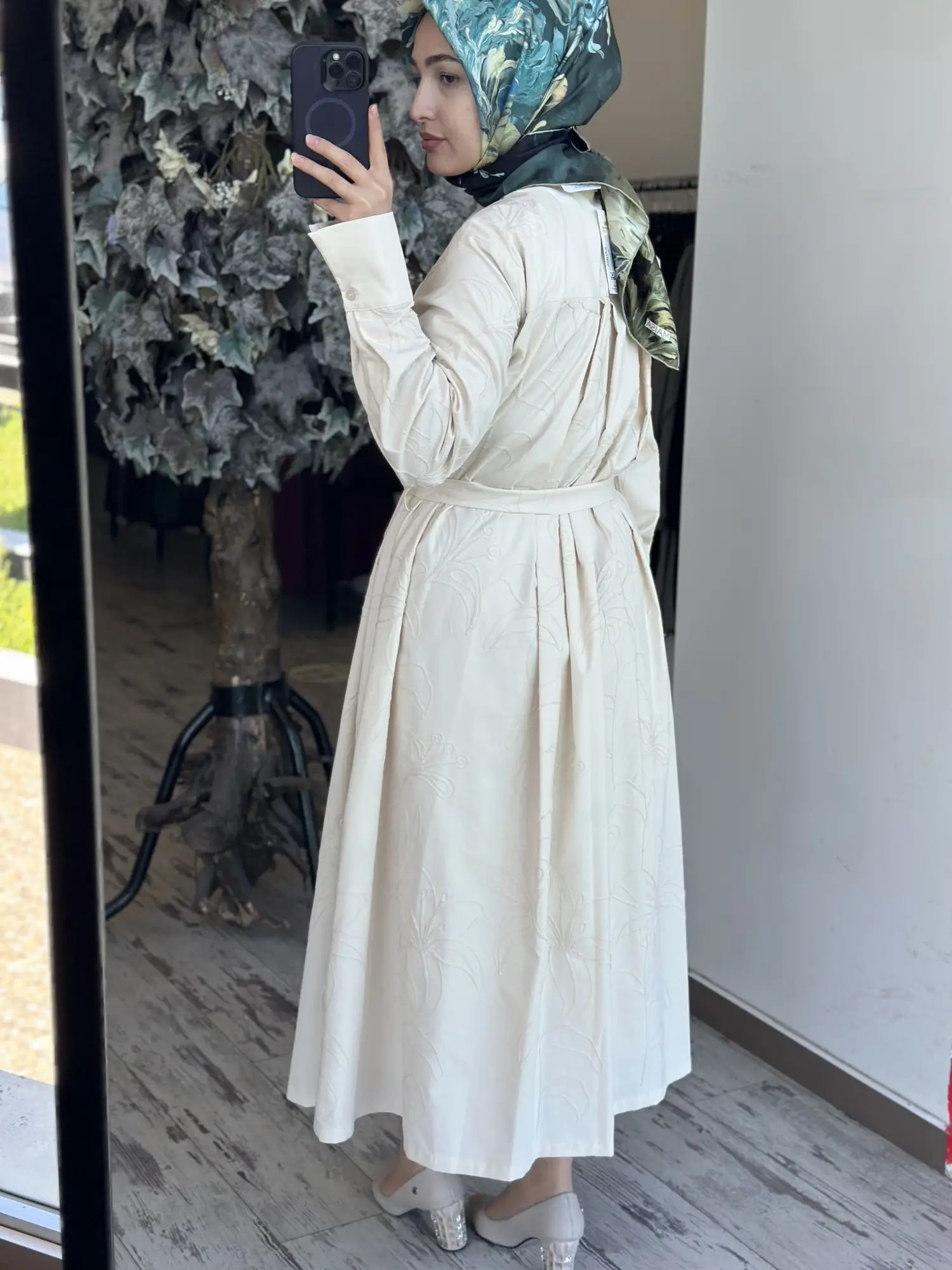 Kahma Nakış İşlemeli Gömlek Elbise